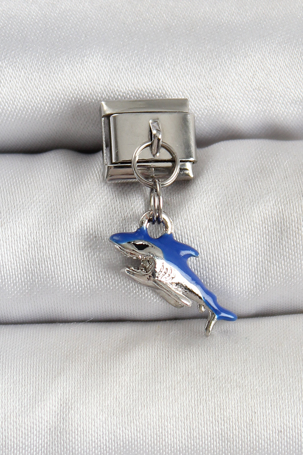 316L Çelik Sallantılı Köpekbalığı Model Gümüş Renk Nomination Charm - Lisinya