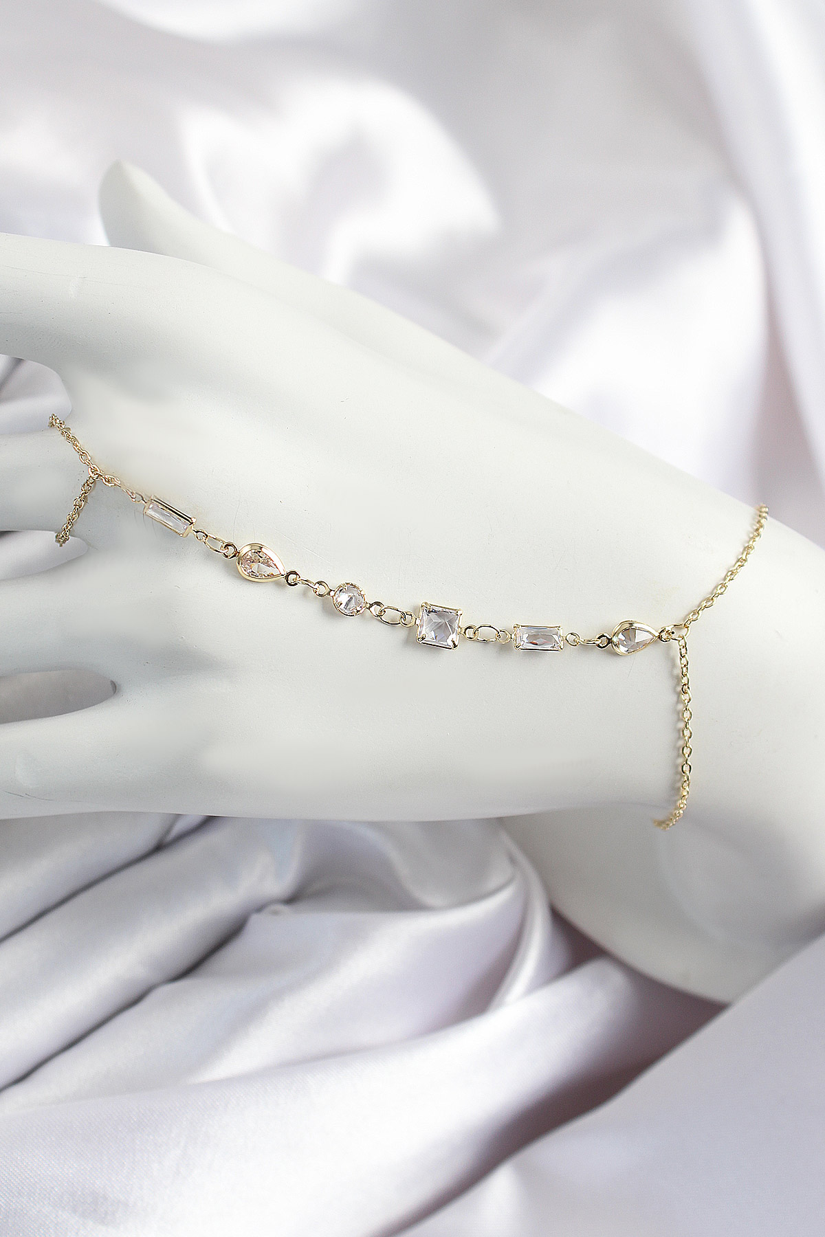 Pirinç Zirkon Taşlı Y Model Gold Renk Kadın Şahmeran - Lisinya