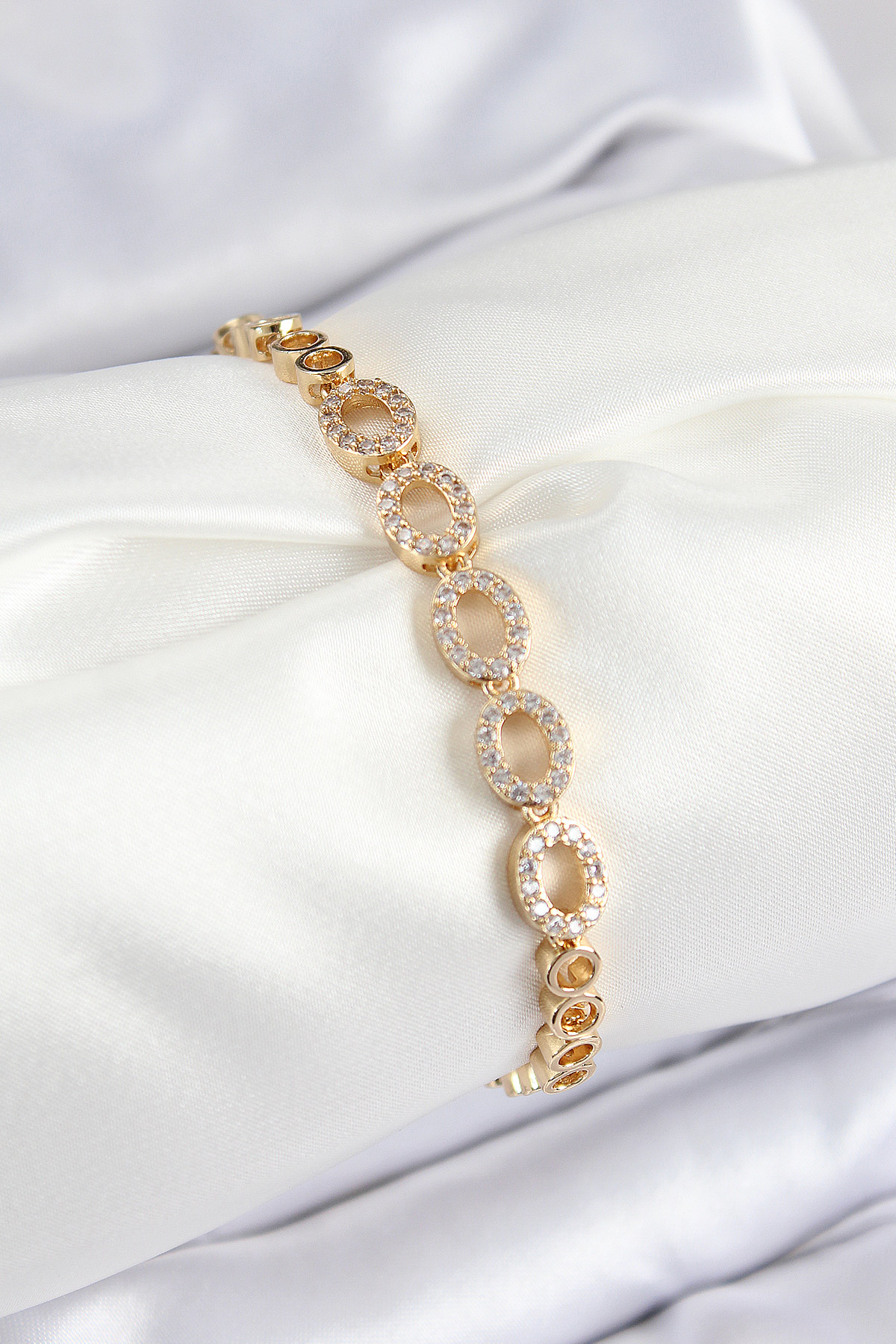 Pirinç Zirkon Taşlı Oval Model Gold Renk Kadın Bileklik - Lisinya