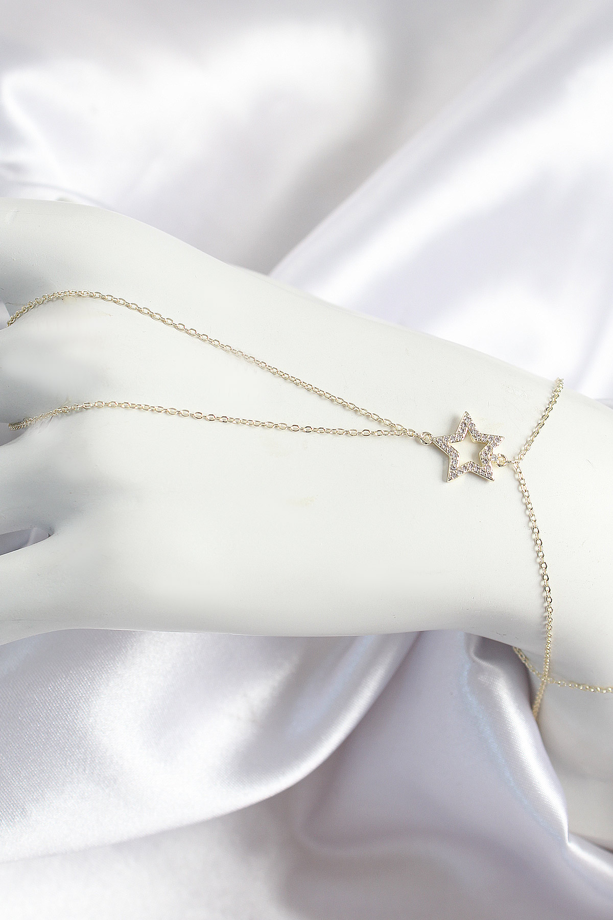 Pirinç Zirkon Taşlı Yıldız Model Gold Renk Kadın Şahmeran - Lisinya