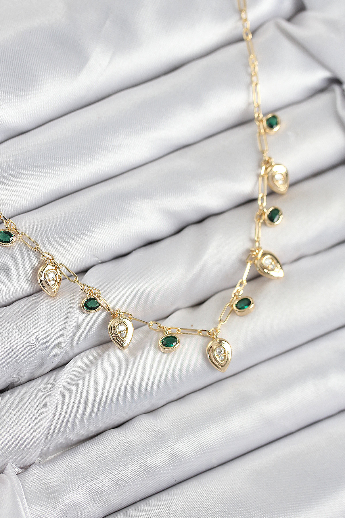 Pirinç Zirkon Taşlı Sallantılı Damla Model Gold Renk Kadın Kolye - Lisinya