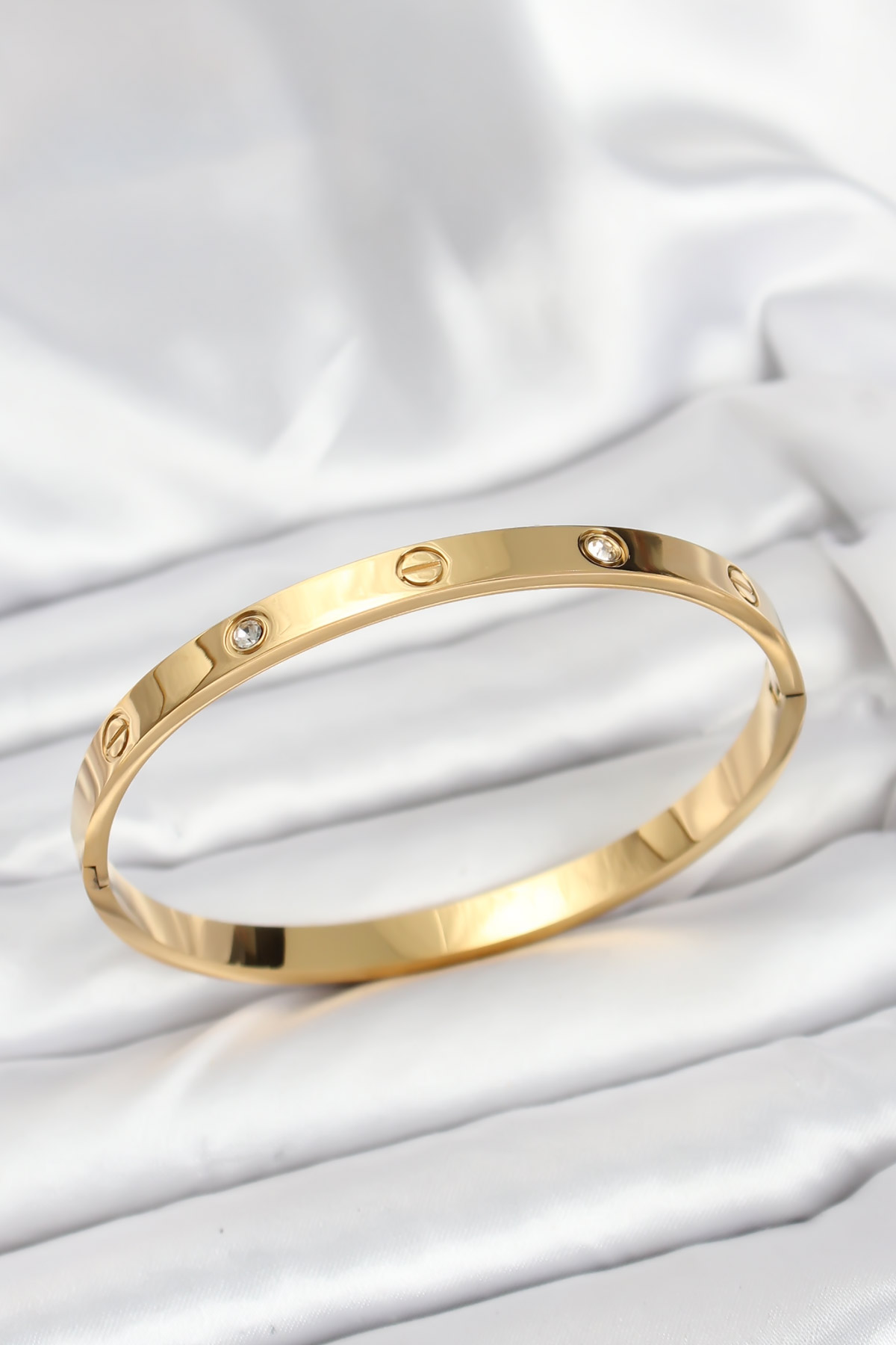 316L Çelik Gold Renk Zirkon Taşlı 65 mm Kadın Kelepçe Bileklik - Lisinya