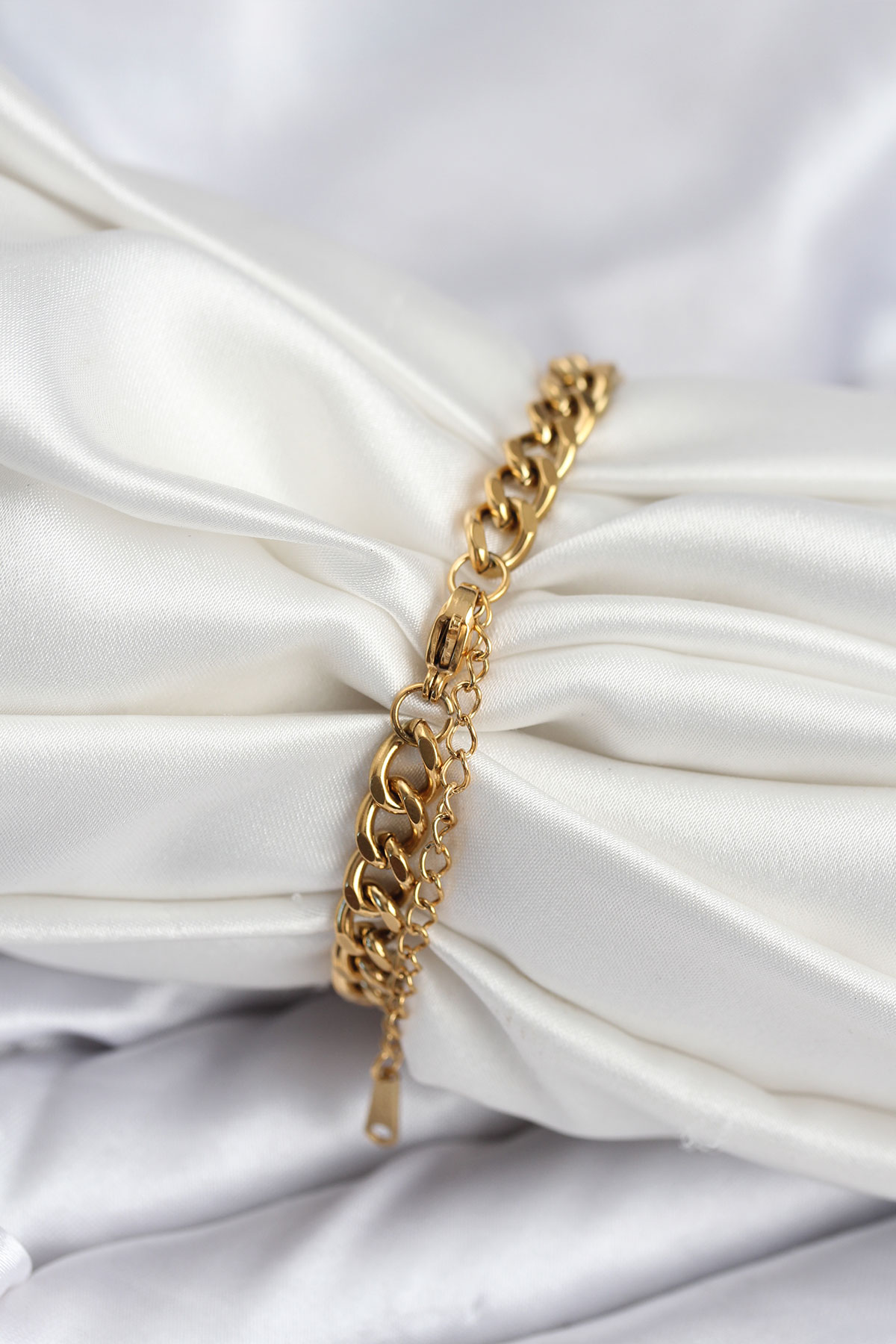 316L Çelik Gold Renk Yazı Yazmaya Uygun Kadın Bileklik - Lisinya