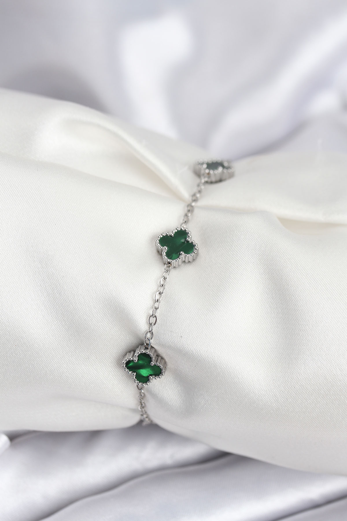 316L Çelik Gümüş Renk Yeşil Baby Boy Yonca Kadın Bileklik - Lisinya