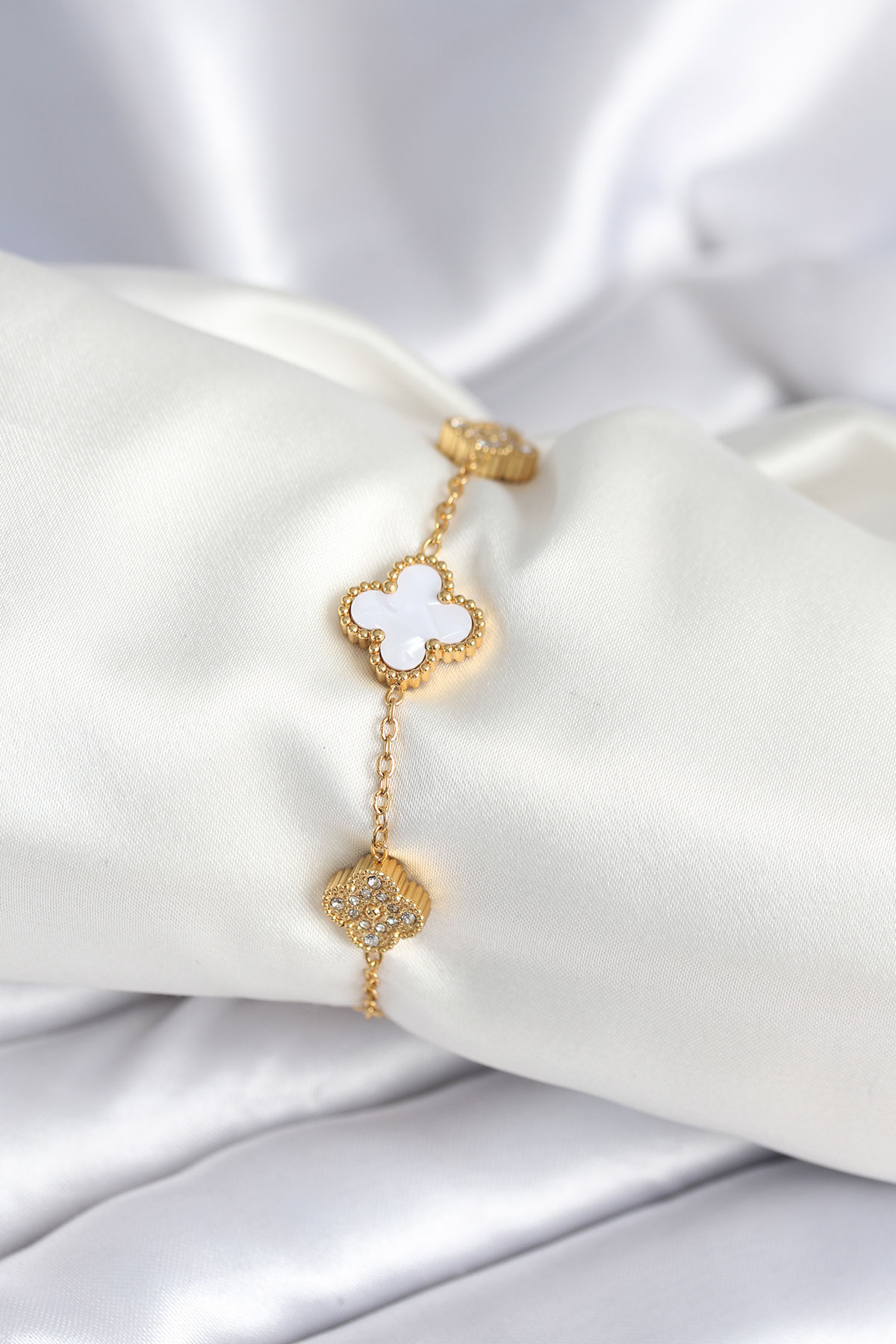 316L Çelik Zincir Zirkon Taşlı Yonca Beyaz Kadın Bileklik - Lisinya