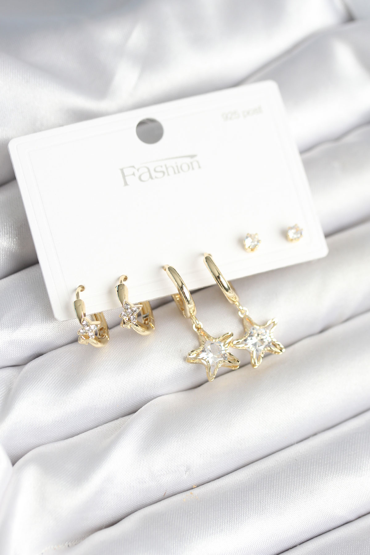Pirinç Gold Renk Yıldız Model 925 Gümüş Çivili Kadın Küpe Seti - Lisinya Pirinç Gold Renk Yıldız Model 925 Gümüş Çivili Kadın Küpe Seti - Lisinya