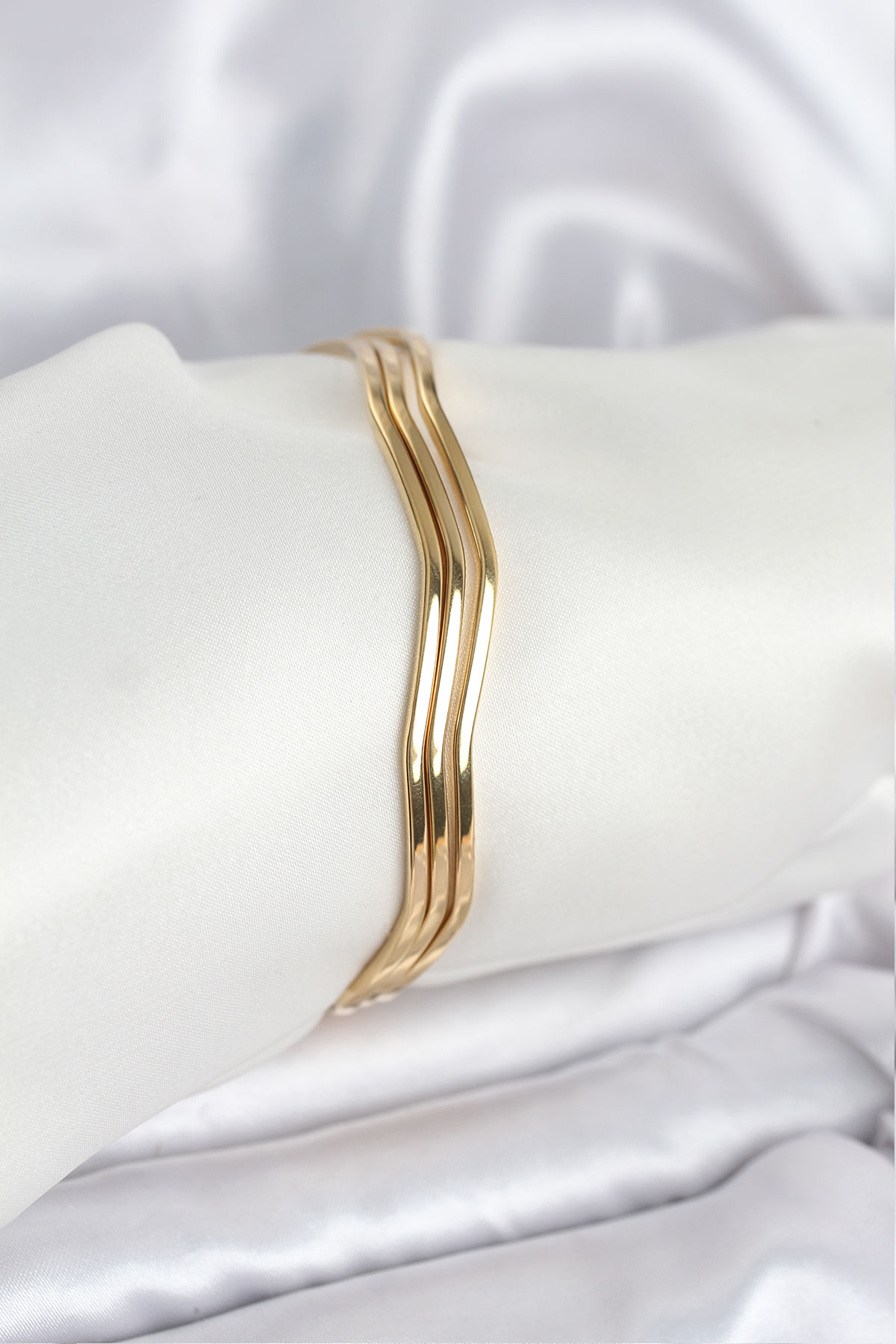 316L Çelik Gold Renk 65 mm Ajda Zikzak Model 3lü Kadın Bileklik - Lisinya