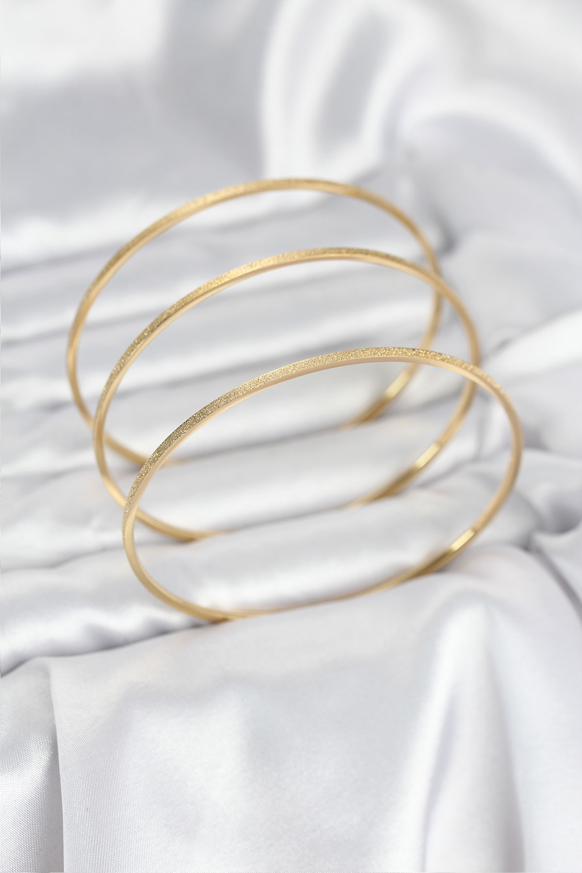 316L Çelik Gold Renk Simli Model Ajda 65 mm Kadın Bileklik - Lisinya