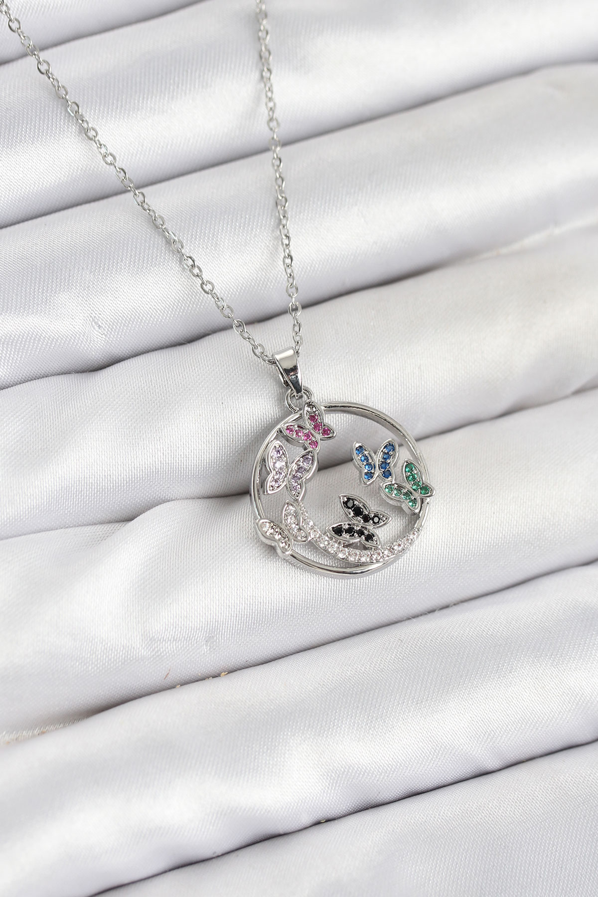 316L Çelik Zincir Gümüş Renk Zirkon Taşlı Kelebekli Kadın Kolye - Lisinya