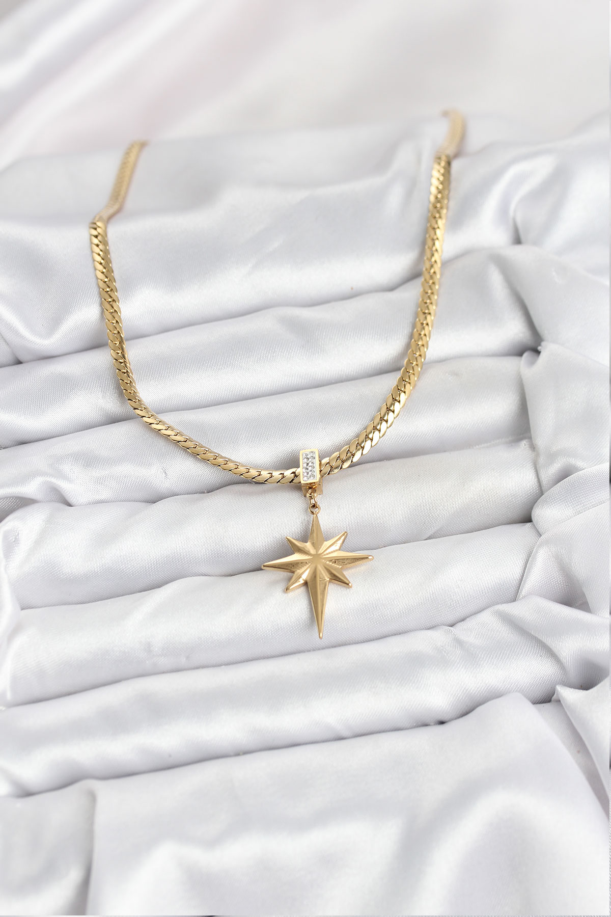 316L Çelik Zincir Gold Renk Kutup Yıldızı Model Kadın Kolye - Lisinya