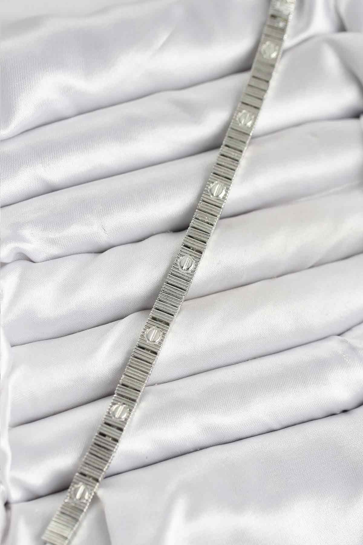 Gümüş Renk VIP Seri Bileklik - Lisinya