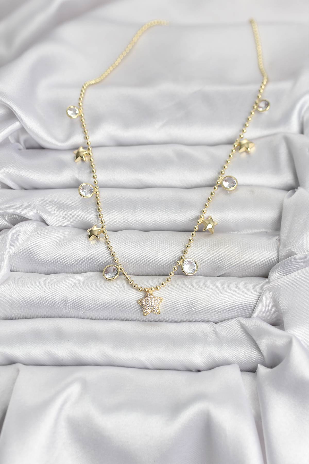 Pirinç Gold Renk Yıldız Model Kadın Kolye - Lisinya Pirinç Gold Renk Yıldız Model Kadın Kolye - Lisinya