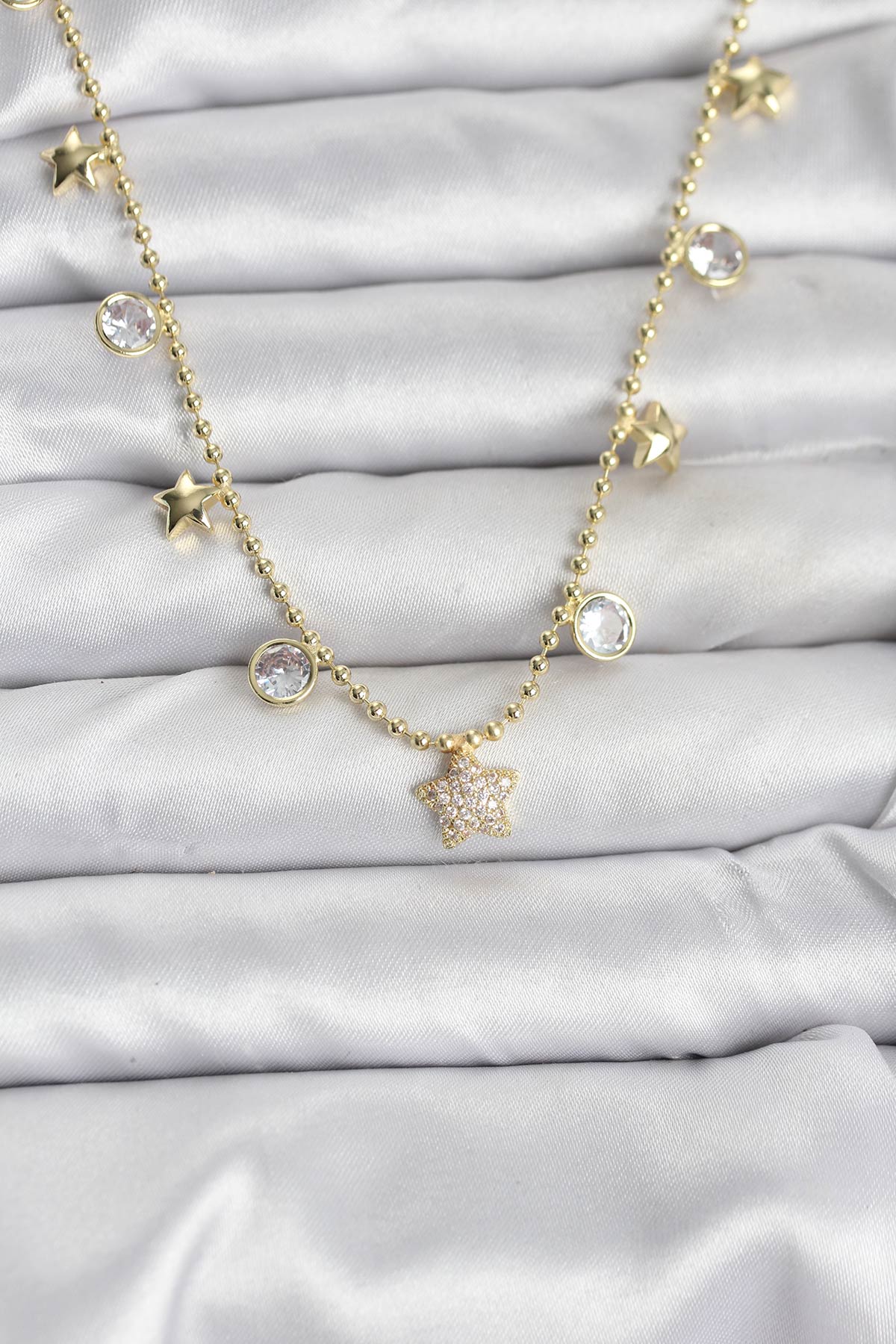 Pirinç Gold Renk Yıldız Model Kadın Kolye - Lisinya Pirinç Gold Renk Yıldız Model Kadın Kolye - Lisinya