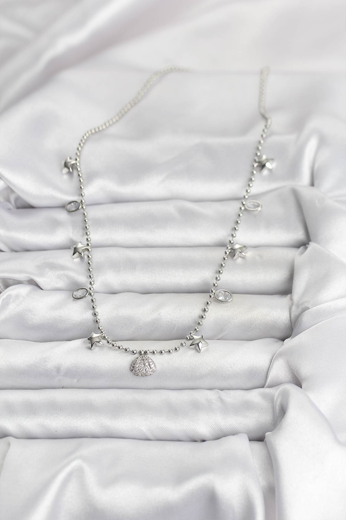 Pirinç Gümüş Renk Zirkon Taşlı Deniz Kabuğu Model Kadın Kolye - Lisinya