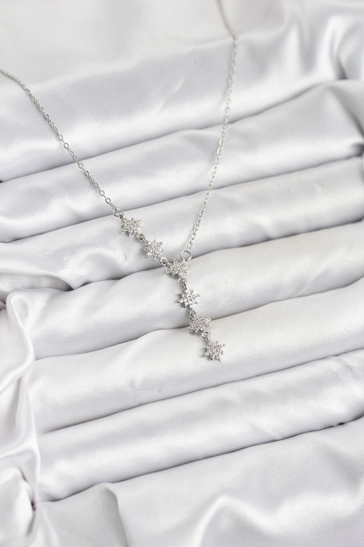 316L Çelik Zincir Gümüş Renk Kutup Yıldızı Model Kadın Kolye - Lisinya