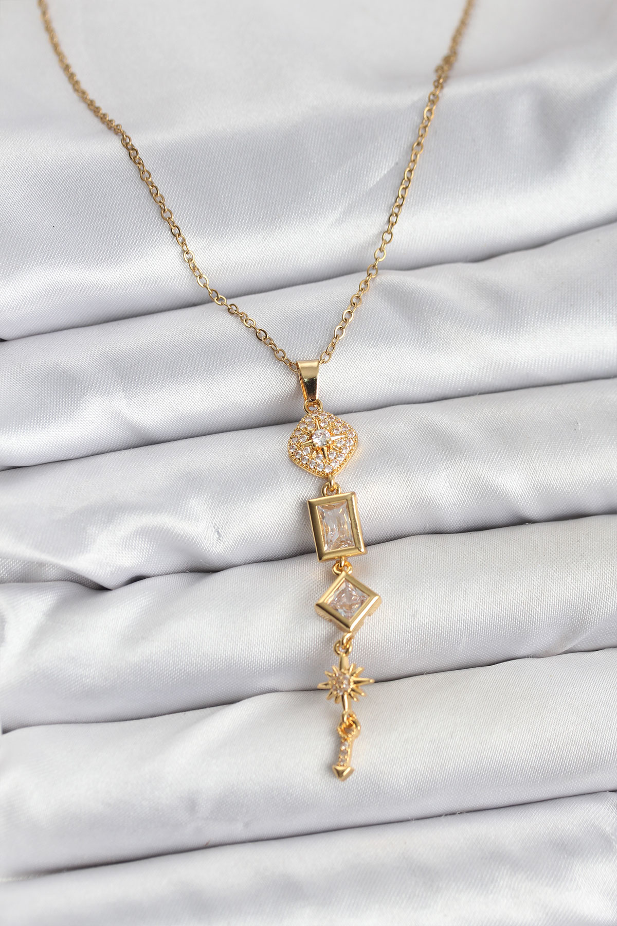 316L Çelik Zincir Gold Renk Kutup Yıldızı Enerji Model Kadın Y Kolye - Lisinya