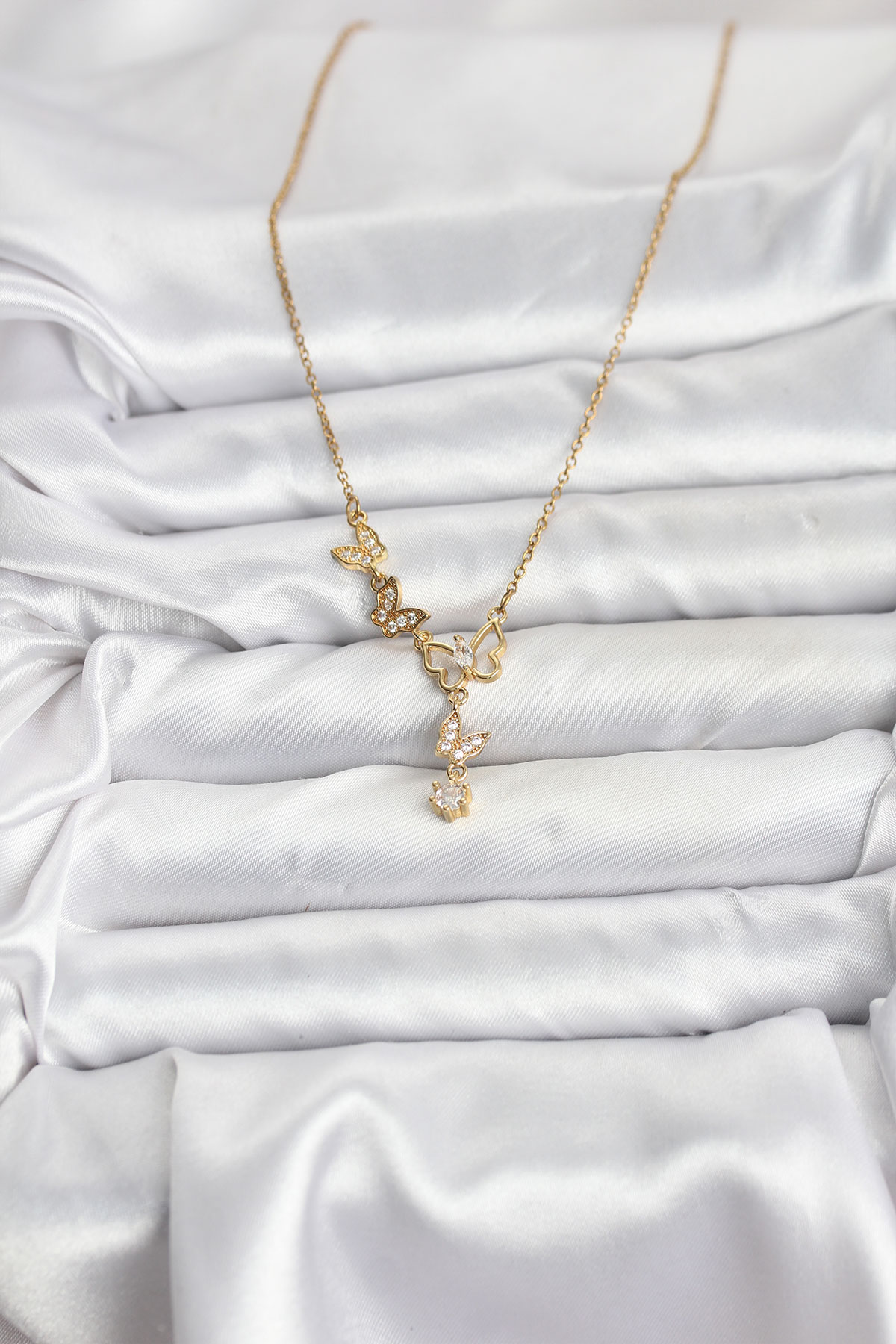 316L Çelik Zincir Gold Renk Kelebek Model Kadın Kolye - Lisinya