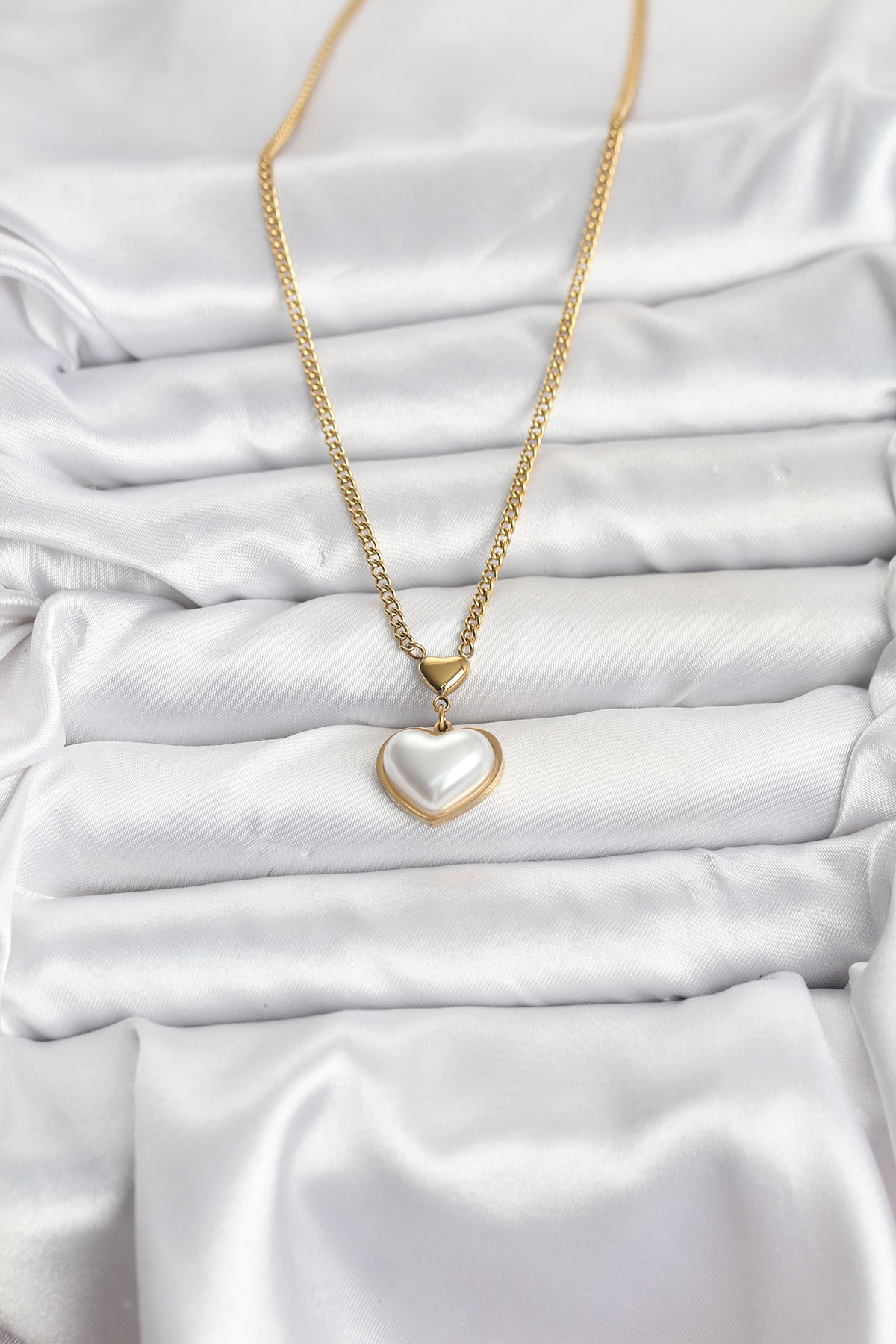 316L Çelik Zincir Gold Renk Bombeli Kalp Model Kadın Kolye - Lisinya