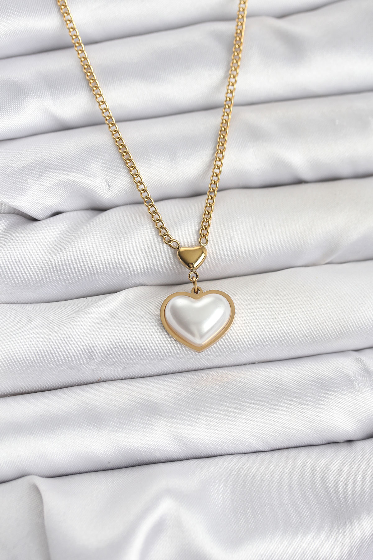 316L Çelik Zincir Gold Renk Bombeli Kalp Model Kadın Kolye - Lisinya