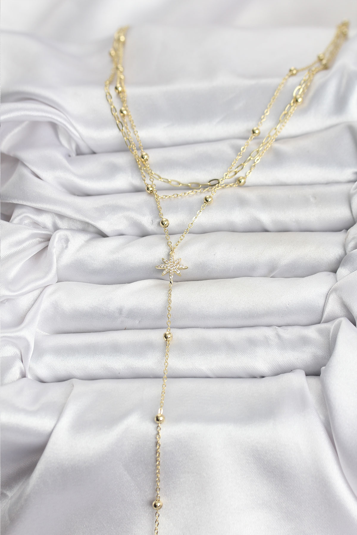 Pirinç Gold Renk Kutup Yıldızı Detaylı 3'lü Kombin Kadın Kolye - Lisinya