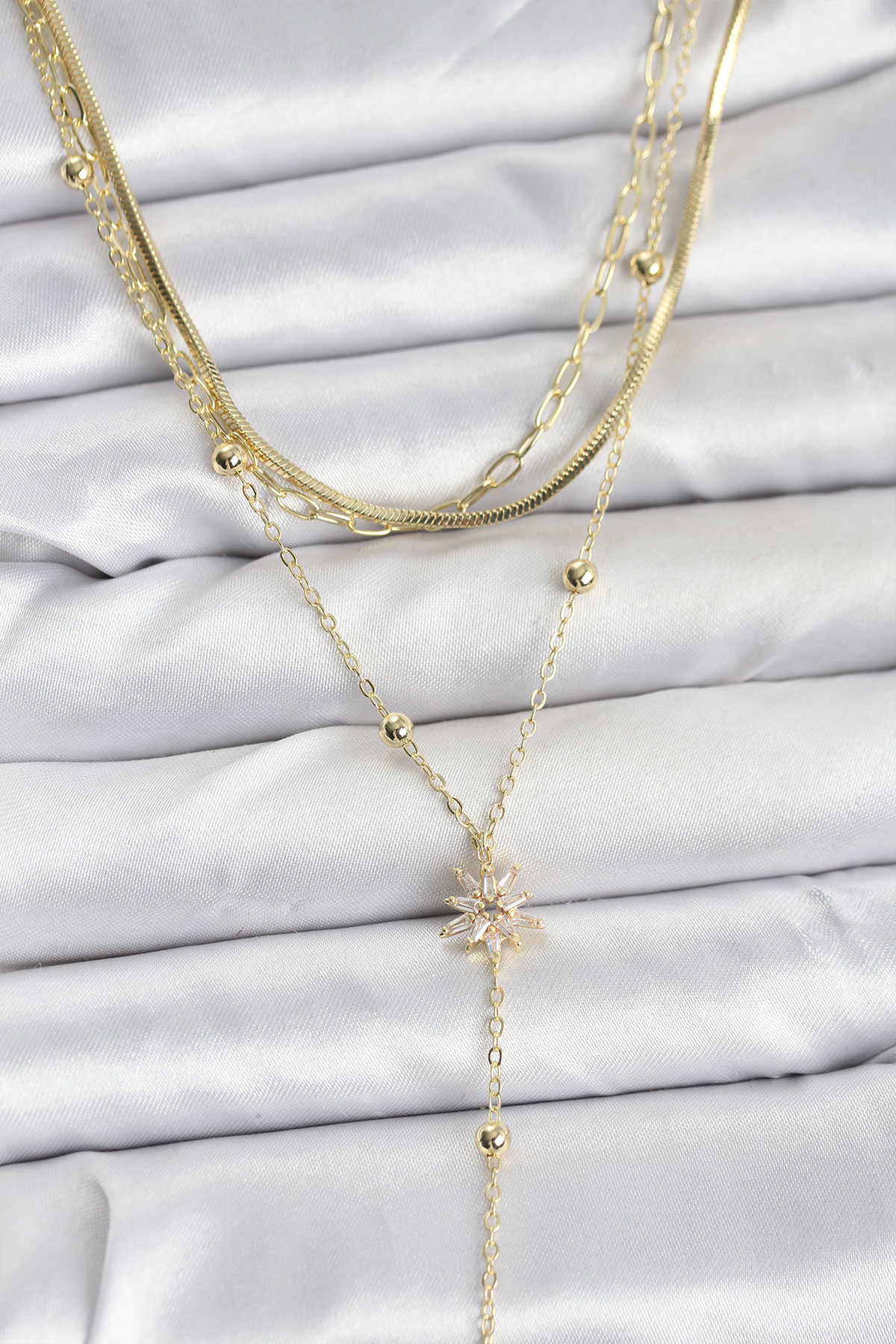 Pirinç Gold Renk Kutup Yıldızı Model Detaylı 3'lü Kombin Y Kadın Kolye - Lisinya