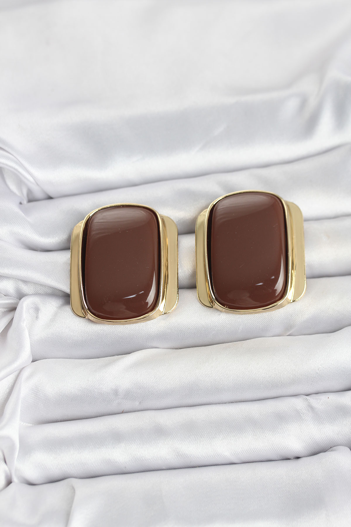 Pirinç Gold Renk Kahverengi Plaka Vintage Kadın Küpe - Lisinya