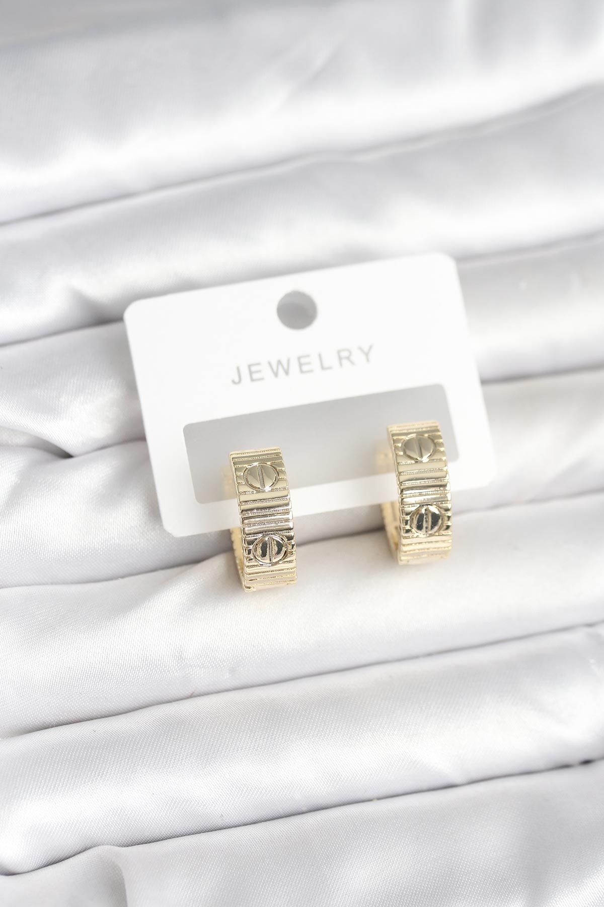 Pirinç Gold Renk Halka Kadın Küpe - Lisinya