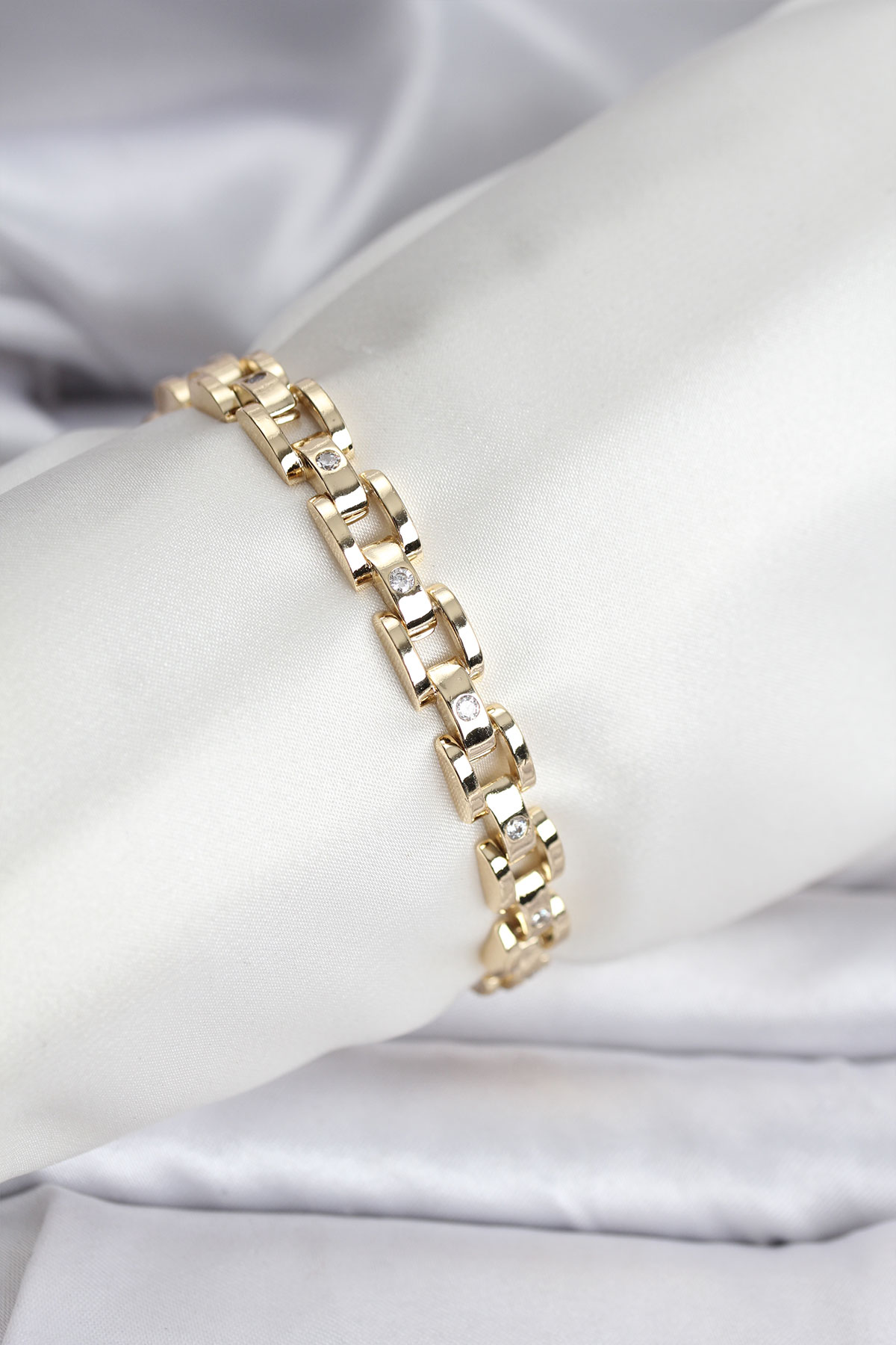 14K Gold Renk Kaplama Zirkon Taşlı CM Kadın Bileklik - Lisinya 14K Gold Renk Kaplama Zirkon Taşlı CM Kadın Bileklik - Lisinya