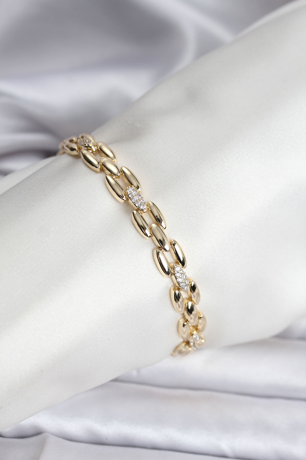 14K Gold Renk Kaplama Zirkon Taşlı Model CM Kadın Bileklik - Lisinya