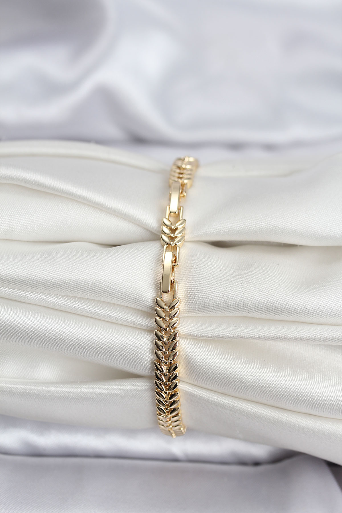 14K Gold Renk Kaplama Başak Model Zirkon Taşlı CM Kadın Bileklik - Lisinya