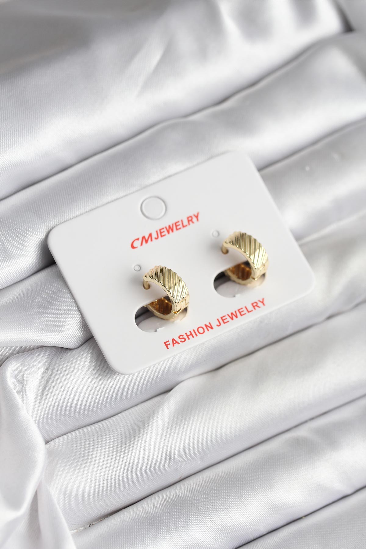 14K Gold Renk Kaplama CM Kadın Küpe - Lisinya