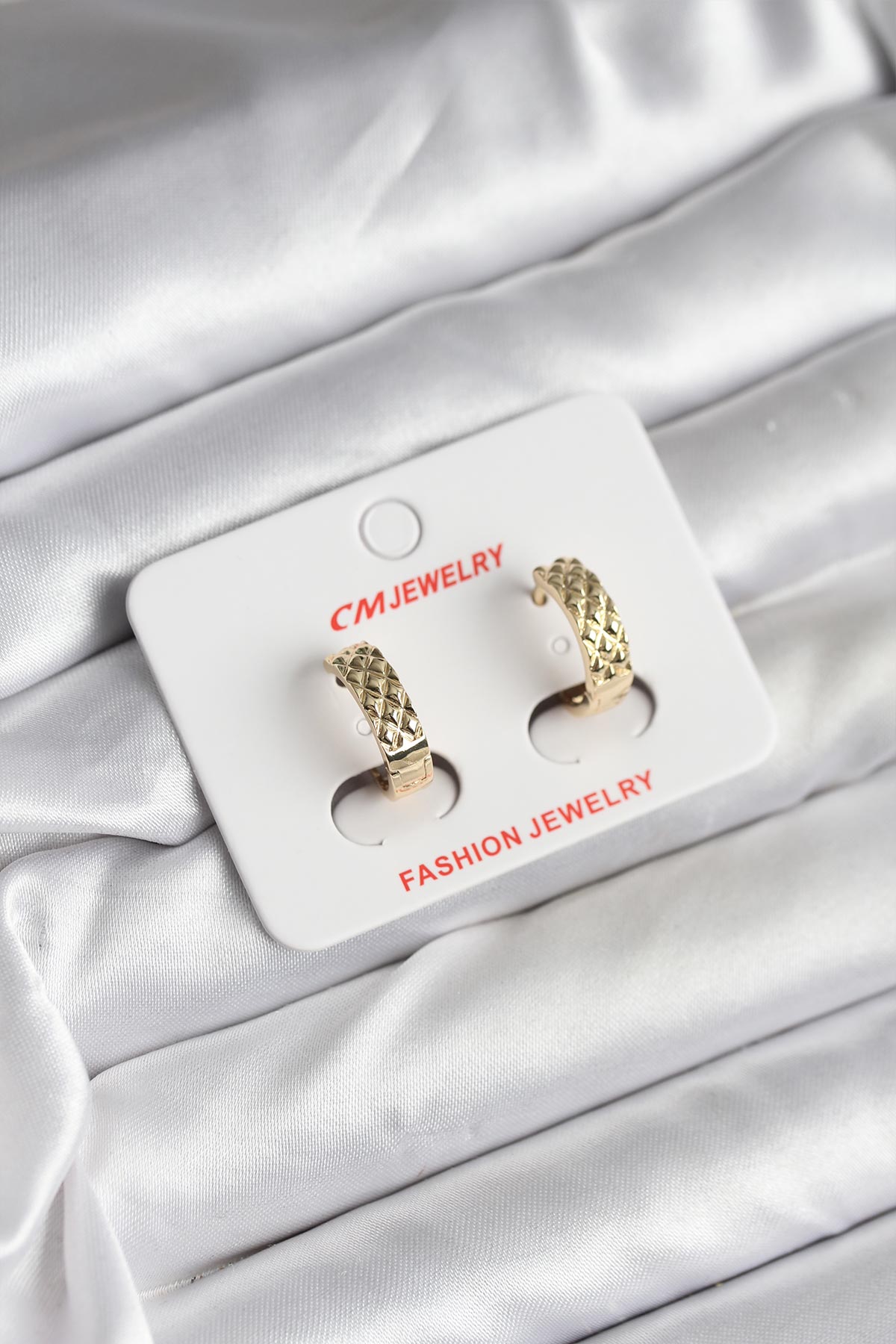 14K Gold Renk Kaplama CM Kadın Küpe - Lisinya