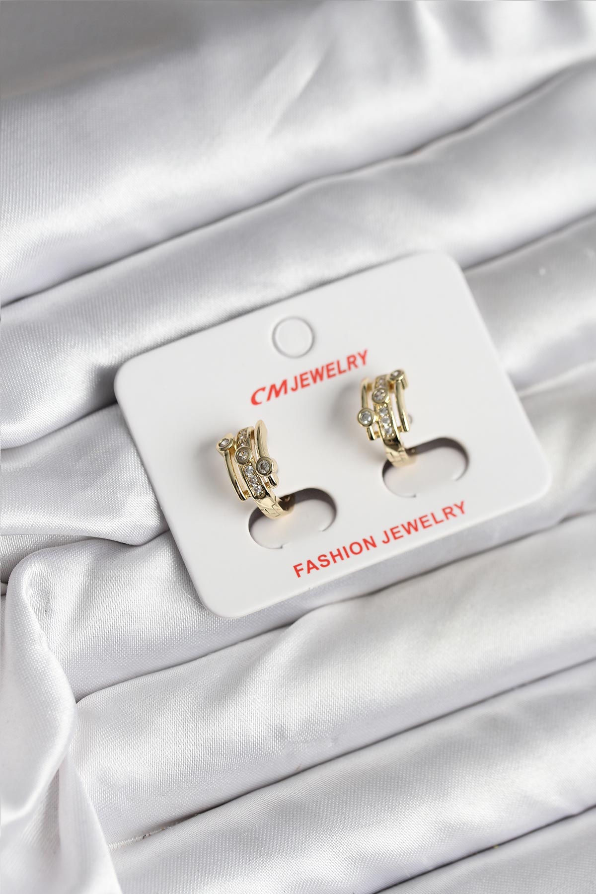 14K Gold Renk Kaplama Yarım Halka Zirkon Taşlı CM Kadın Küpe - Lisinya 14K Gold Renk Kaplama Yarım Halka Zirkon Taşlı CM Kadın Küpe - Lisinya