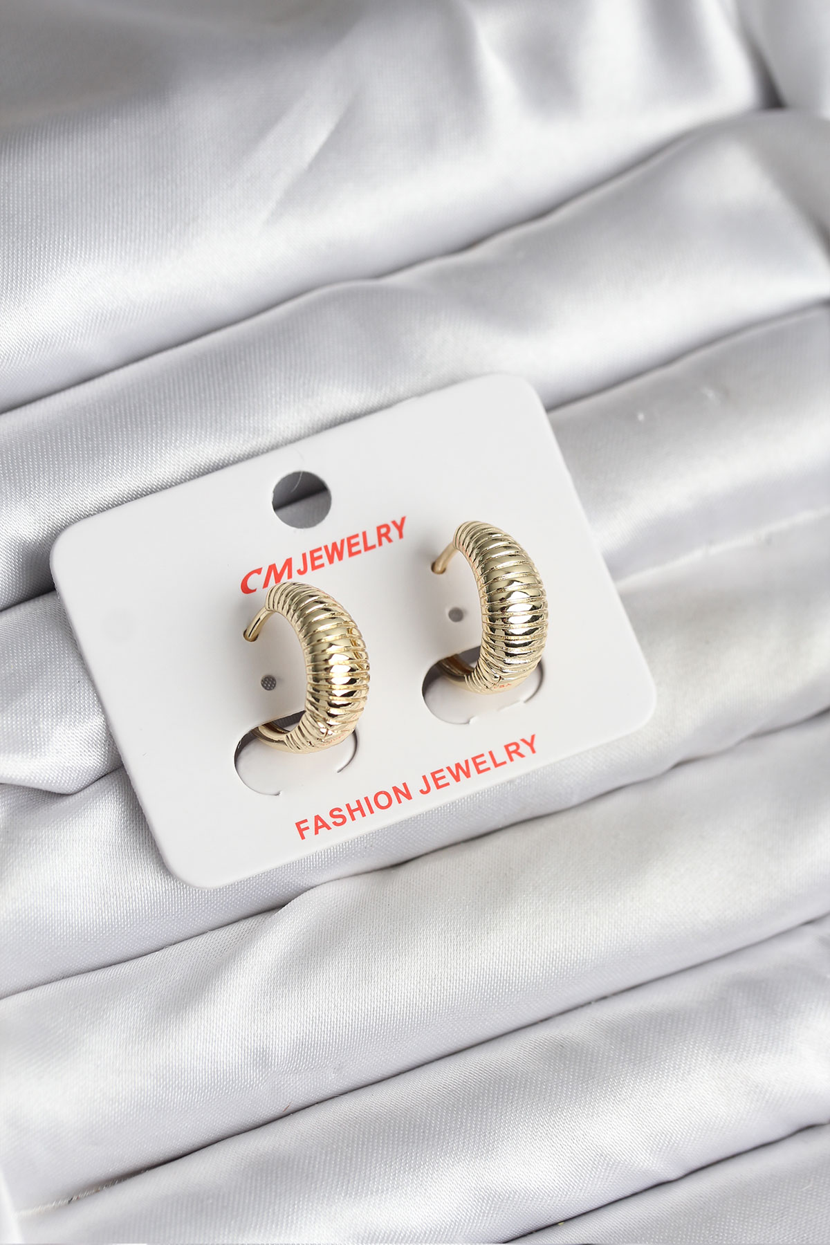 14K Gold Renk Kaplama CM Kadın Küpe - Lisinya