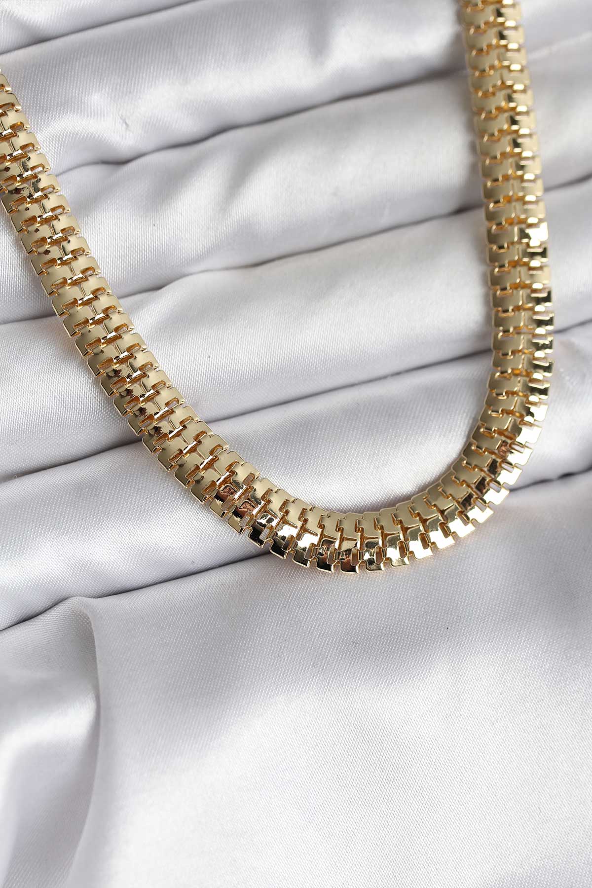 14K Gold Renk Kaplama Zincir Modelli CM Kadın Kolye - Lisinya 14K Gold Renk Kaplama Zincir Modelli CM Kadın Kolye - Lisinya