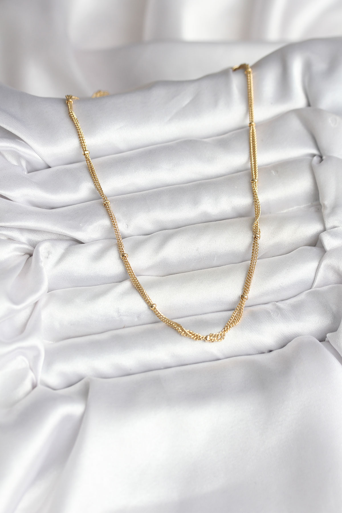 14K Gold Renk Kaplama Topçuk Zincirli Model CM Kadın Kolye - Lisinya