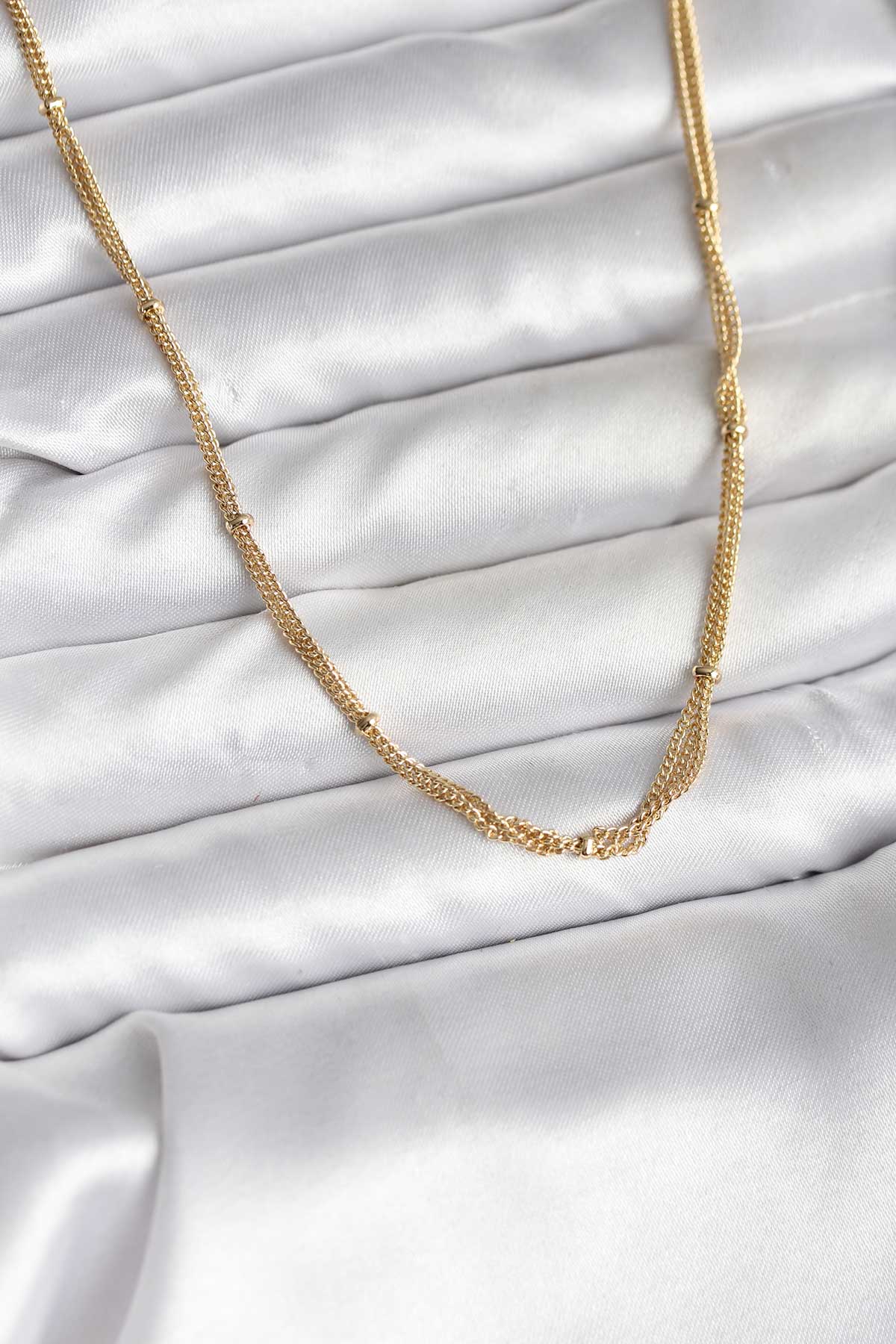 14K Gold Renk Kaplama Topçuk Zincirli Model CM Kadın Kolye - Lisinya