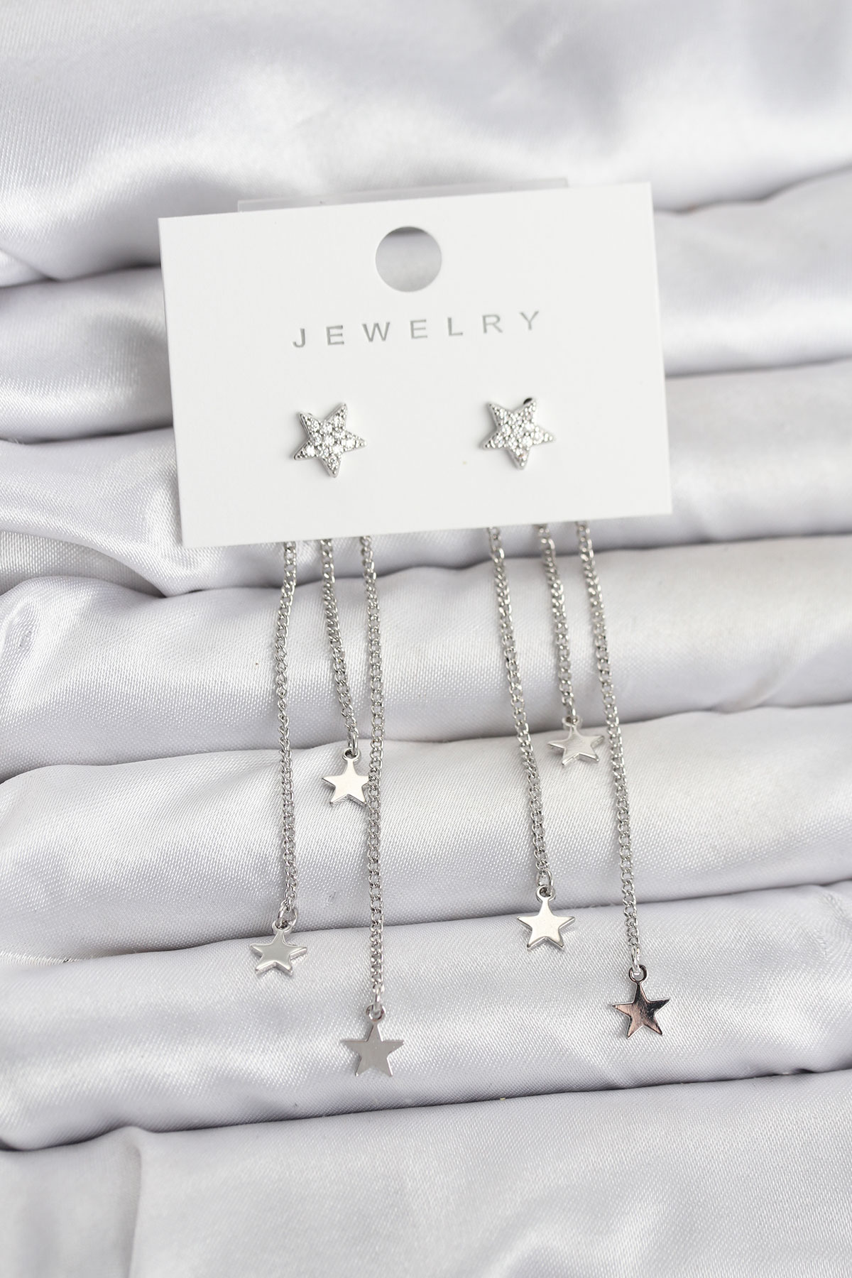 Yıldız Model Gümüş Renk Pirinç Sallantılı Kadın Küpe - Lisinya Yıldız Model Gümüş Renk Pirinç Sallantılı Kadın Küpe - Lisinya