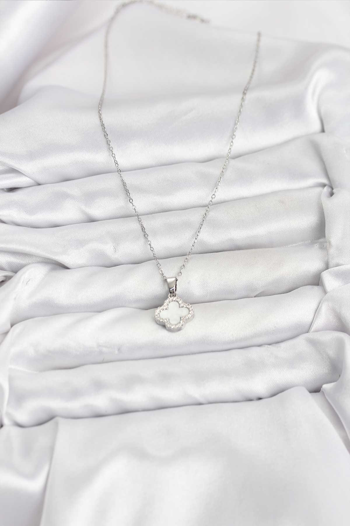 316L Çelik Zincir Gümüş Renk Sedefli Yonca Kadın Kolye - Lisinya