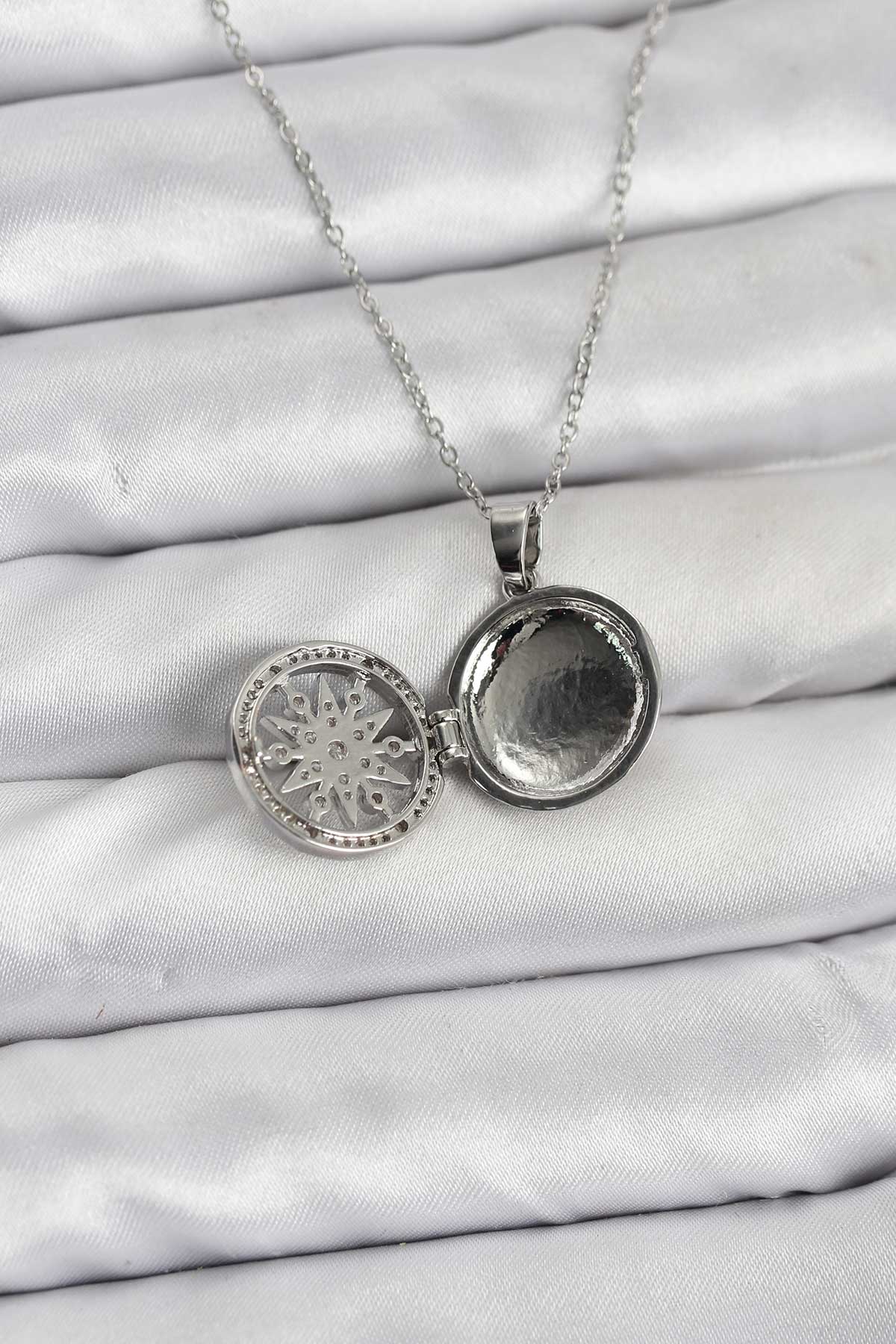 316L Çelik Zincir Gümüş Renk Kutup Yıldızı Kapaklı Model Kadın Kolye - Lisinya