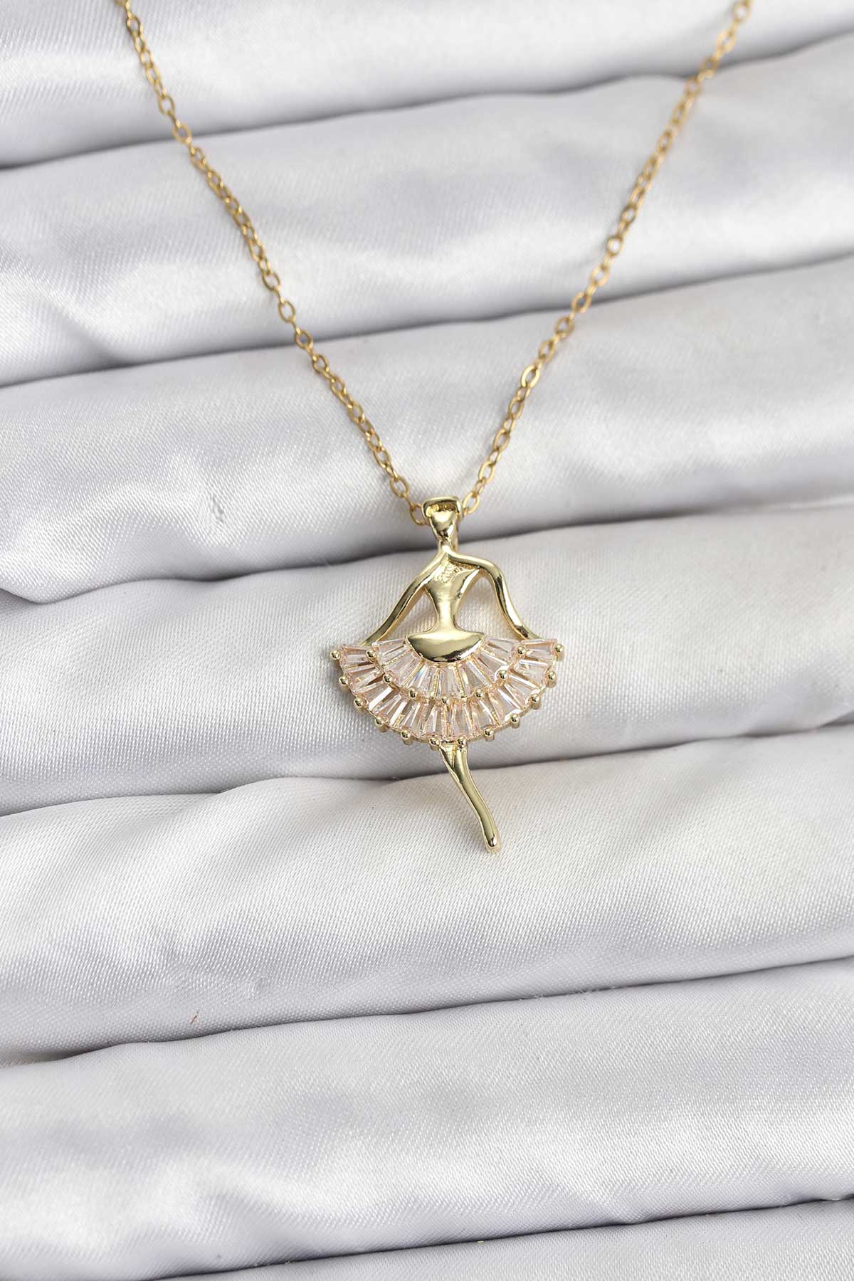 316L Çelik Zincir Gold Renk Balerin Model Kadın Kolye - Lisinya 316L Çelik Zincir Gold Renk Balerin Model Kadın Kolye - Lisinya