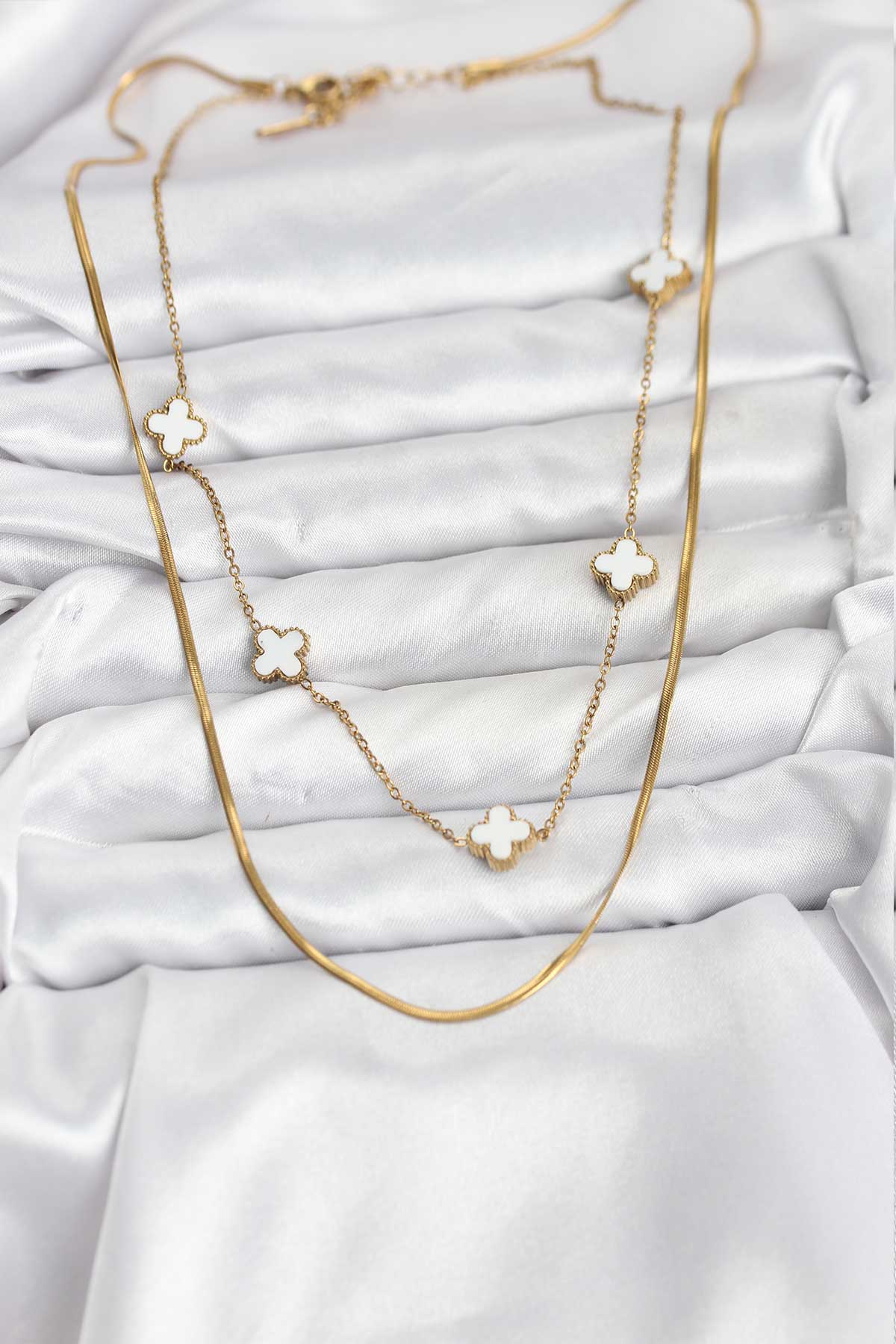 316L Çelik Zincir Gold Renk İtalyan Zincirli Yonca Model Kadın Kolye - Lisinya