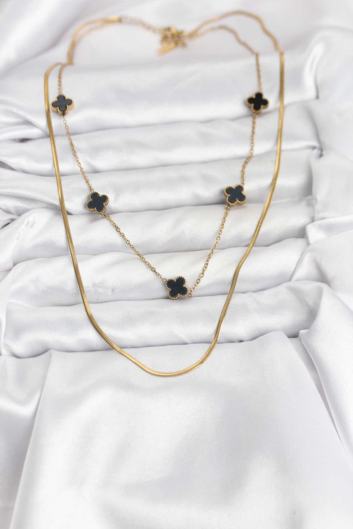 316L Çelik Zincir Gold Renk İtalyan Zincirli Siyah Yonca Model Kadın Kolye - Lisinya