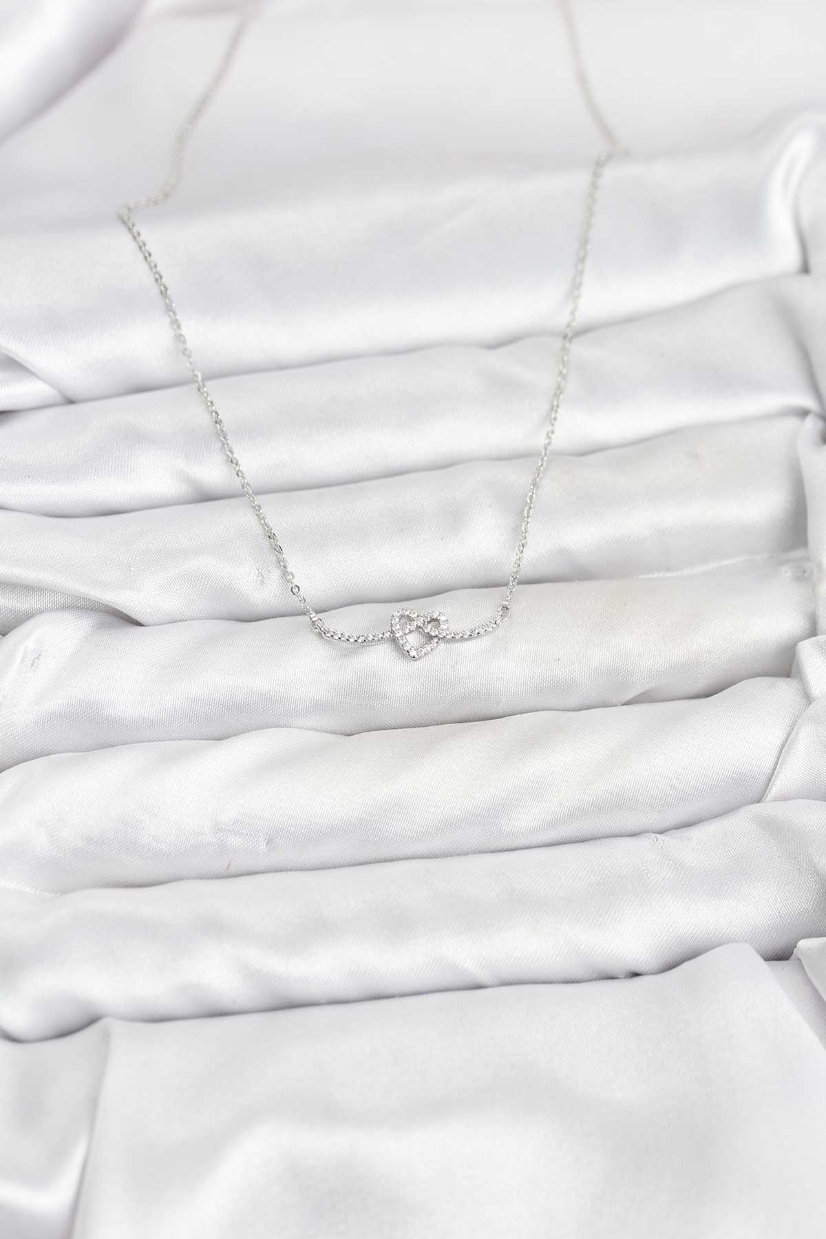 Pirinç Gümüş Renk Düğüm Kalp Model Kadın Kolye - Lisinya