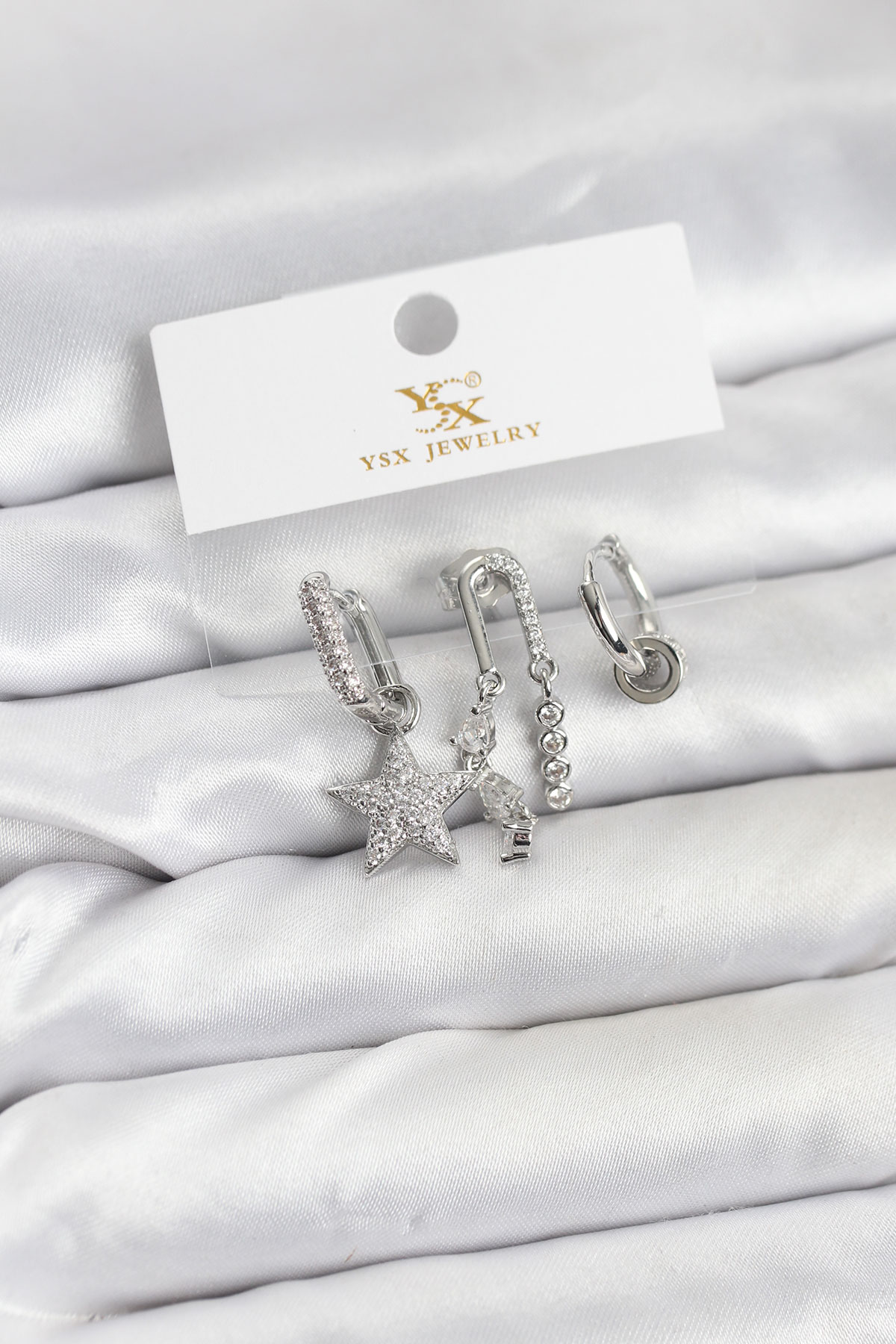 Pirinç Gümüş Renk Zirkon Taşlı Yıldız Vintage Model YSX Trio Küpe Seti - Lisinya Pirinç Gümüş Renk Zirkon Taşlı Yıldız Vintage Model YSX Trio Küpe Seti - Lisinya
