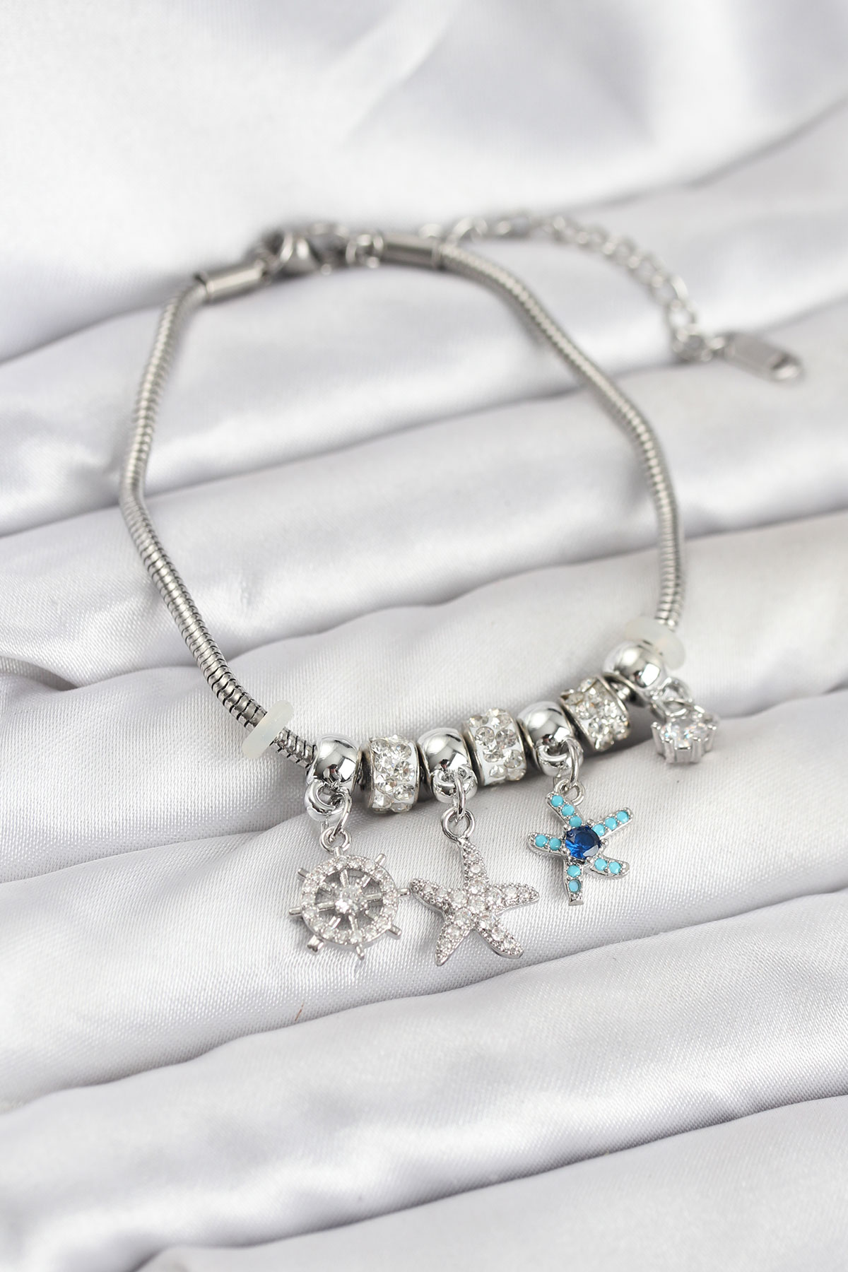 Pirinç Gümüş Renk Deniz Tema Charmlı Kadın Bileklik - Lisinya