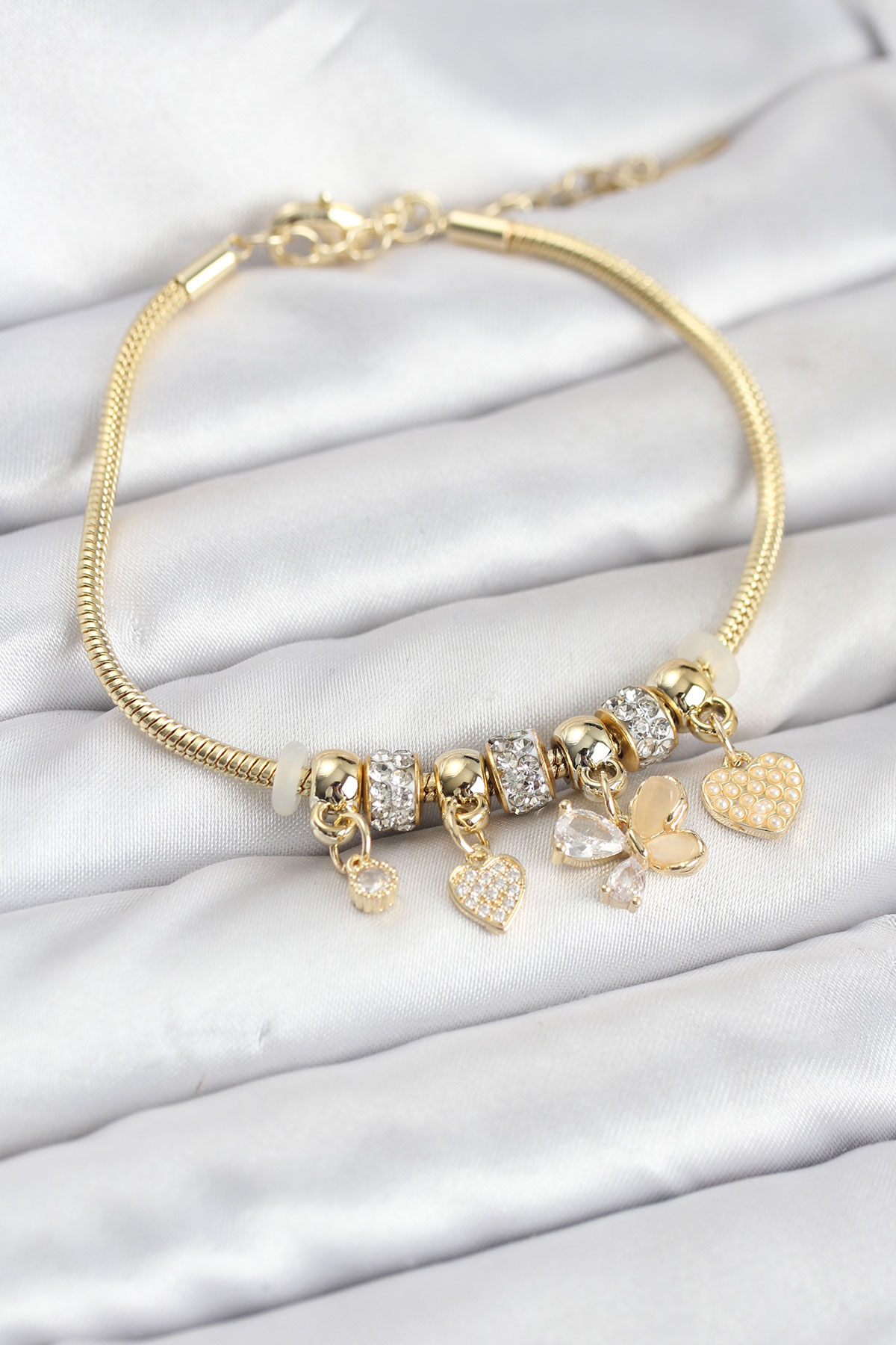 Kelebek Charmlı Gold Renk Kadın Bileklik - Lisinya