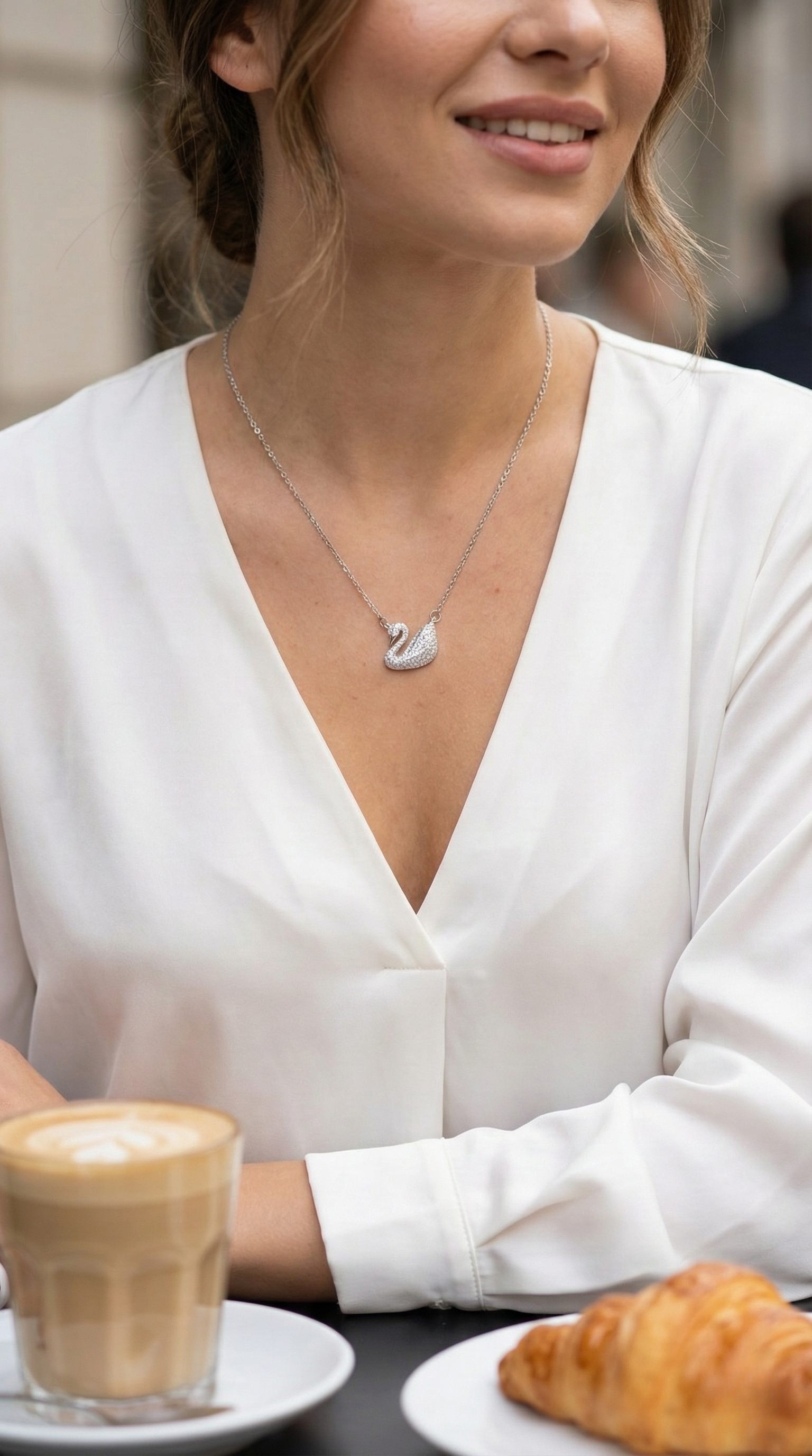 316L Çelik Zincir Gümüş Renk Zirkon Taşlı Kuğu Kolye - Lisinya