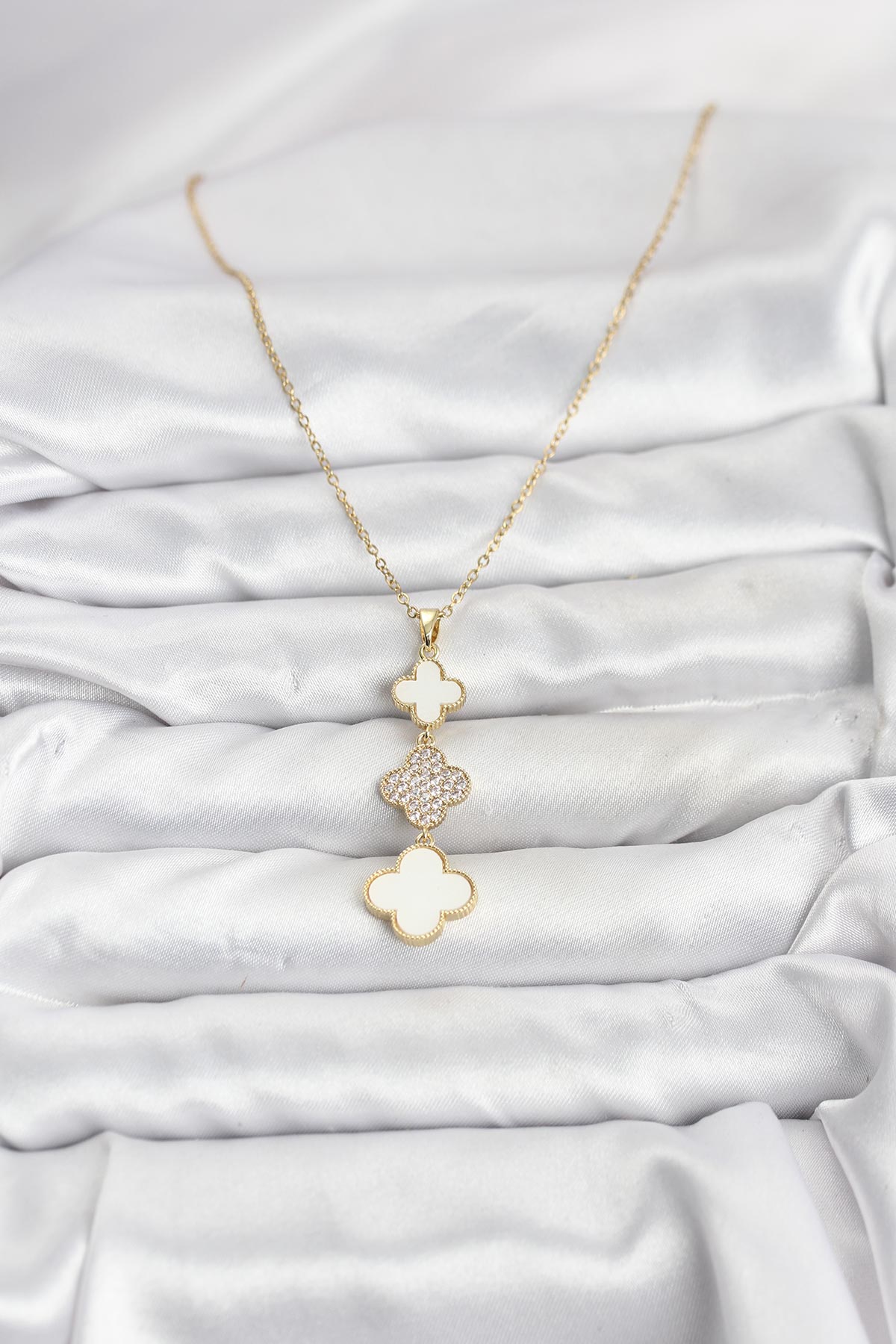 316L Çelik Zincir Gold Renk Yonca Detaylı Zirkon Taşlı Kadın Kolye - Lisinya