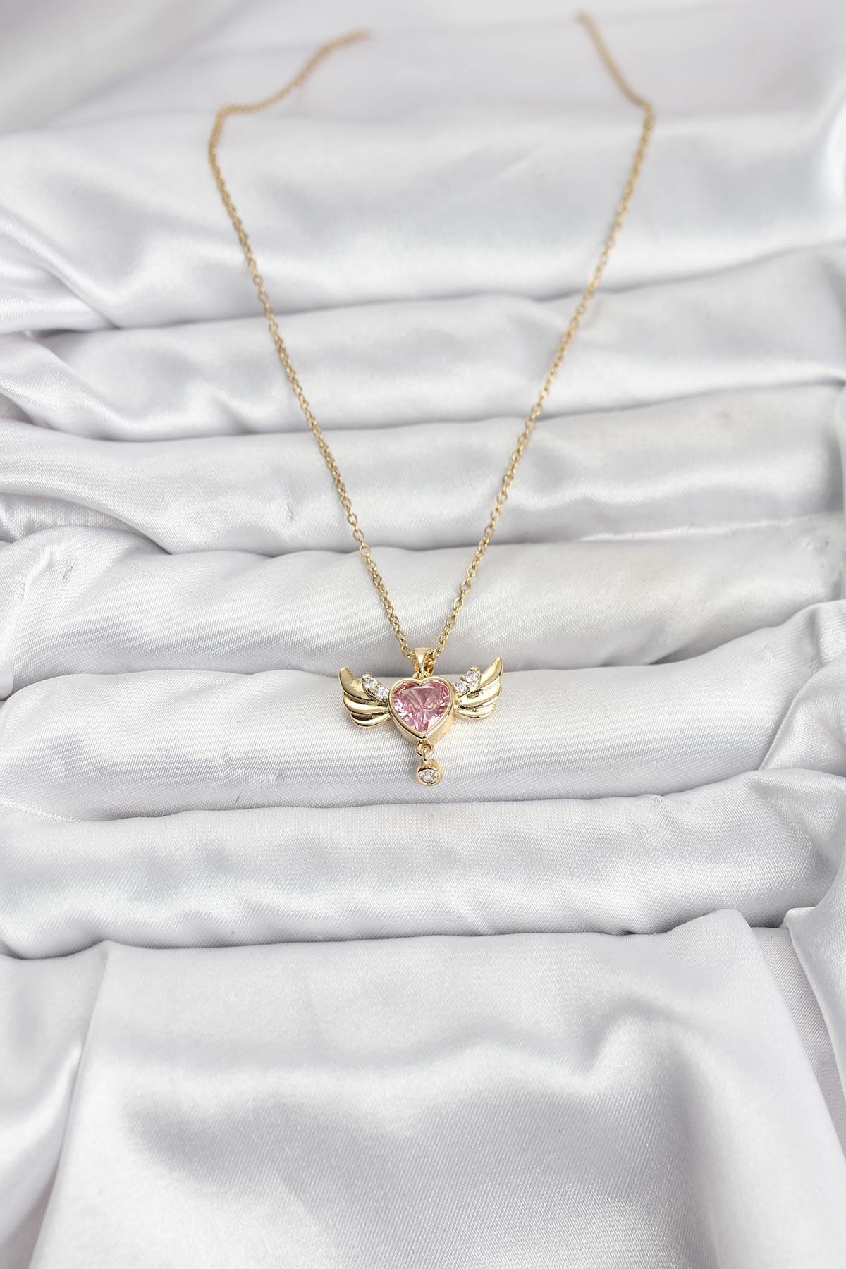 316L Çelik Zincir Gold Renk Kanatlı Kalp Model Zirkon Taşlı Kadın Kolye - Lisinya